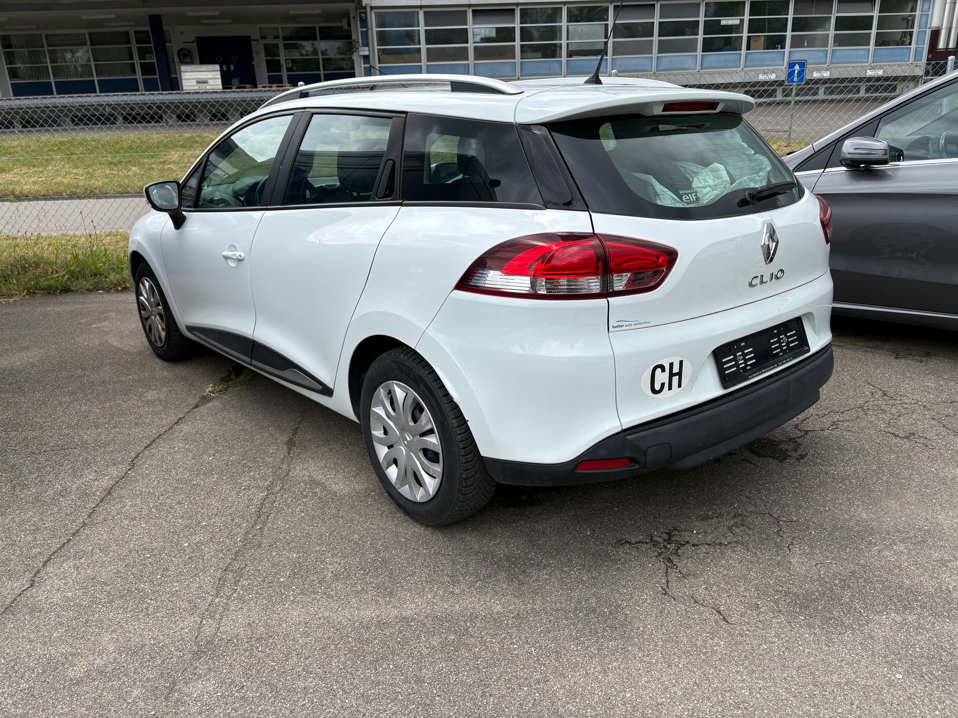 RENAULT Clio Grandtour 1.2 16V Expression-image-1