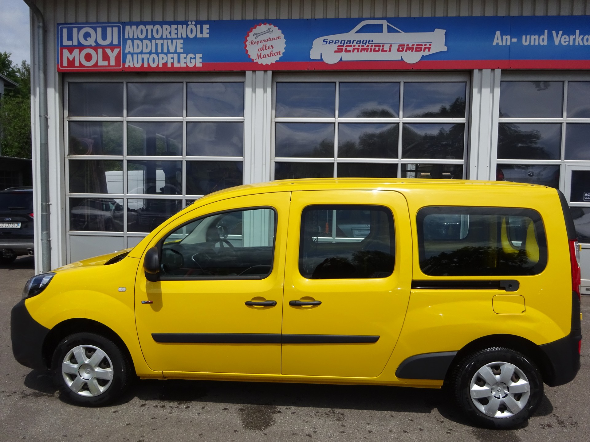 RENAULT Kangoo Maxi Z.E. 33 R60 Access 2 Plätze-image-5