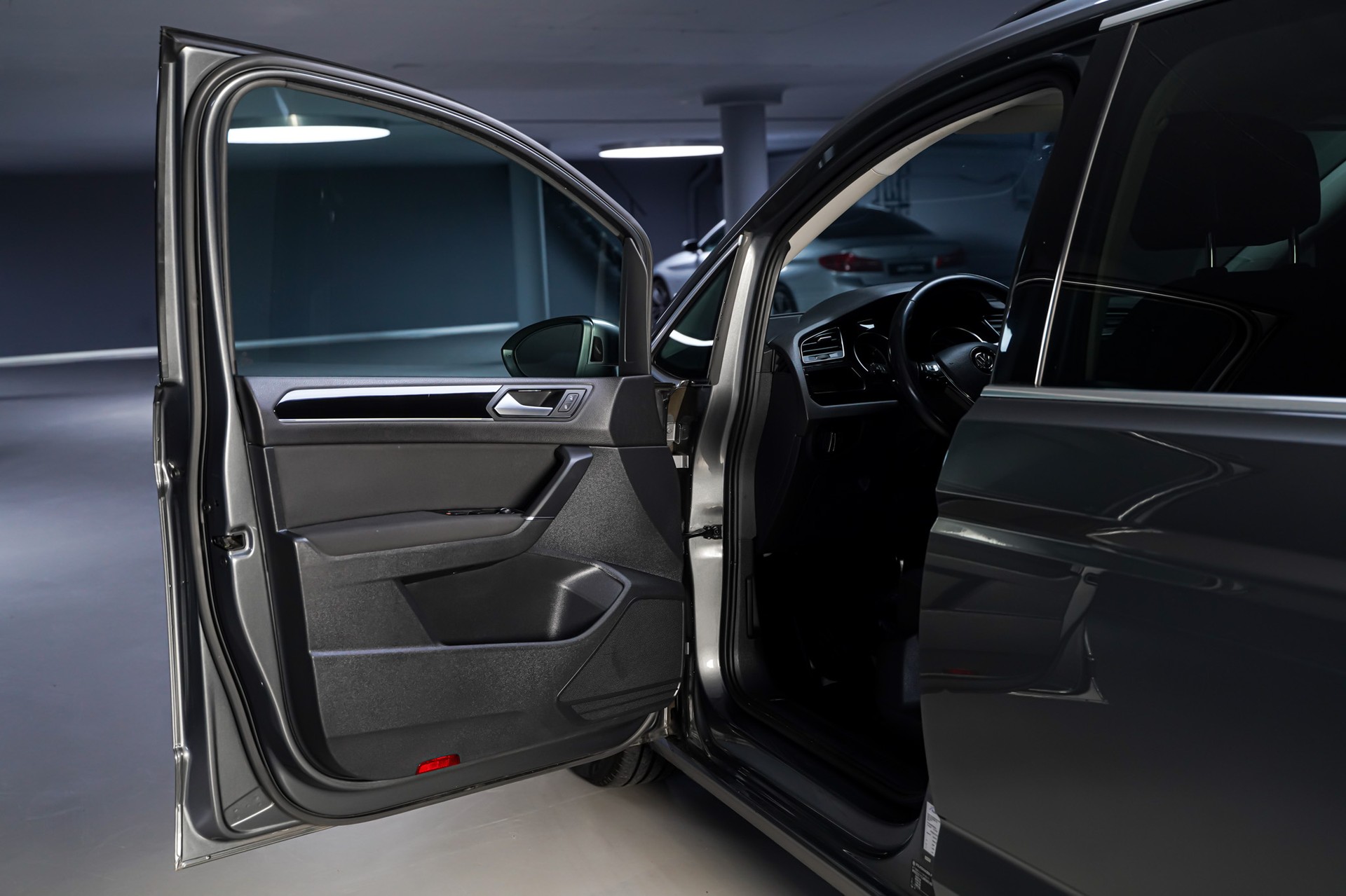 VW Touran 2.0 TDI BlueMotion Technology Comfortline DSG-image-7