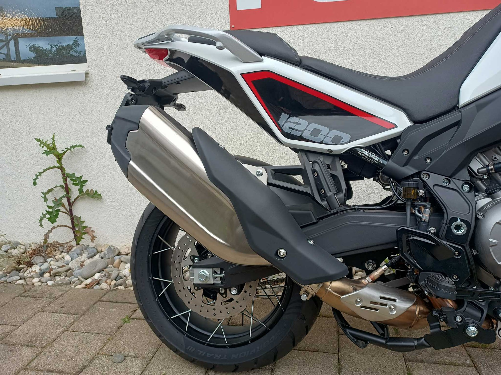 MOTO MORINI X-Cape 1200-image-11