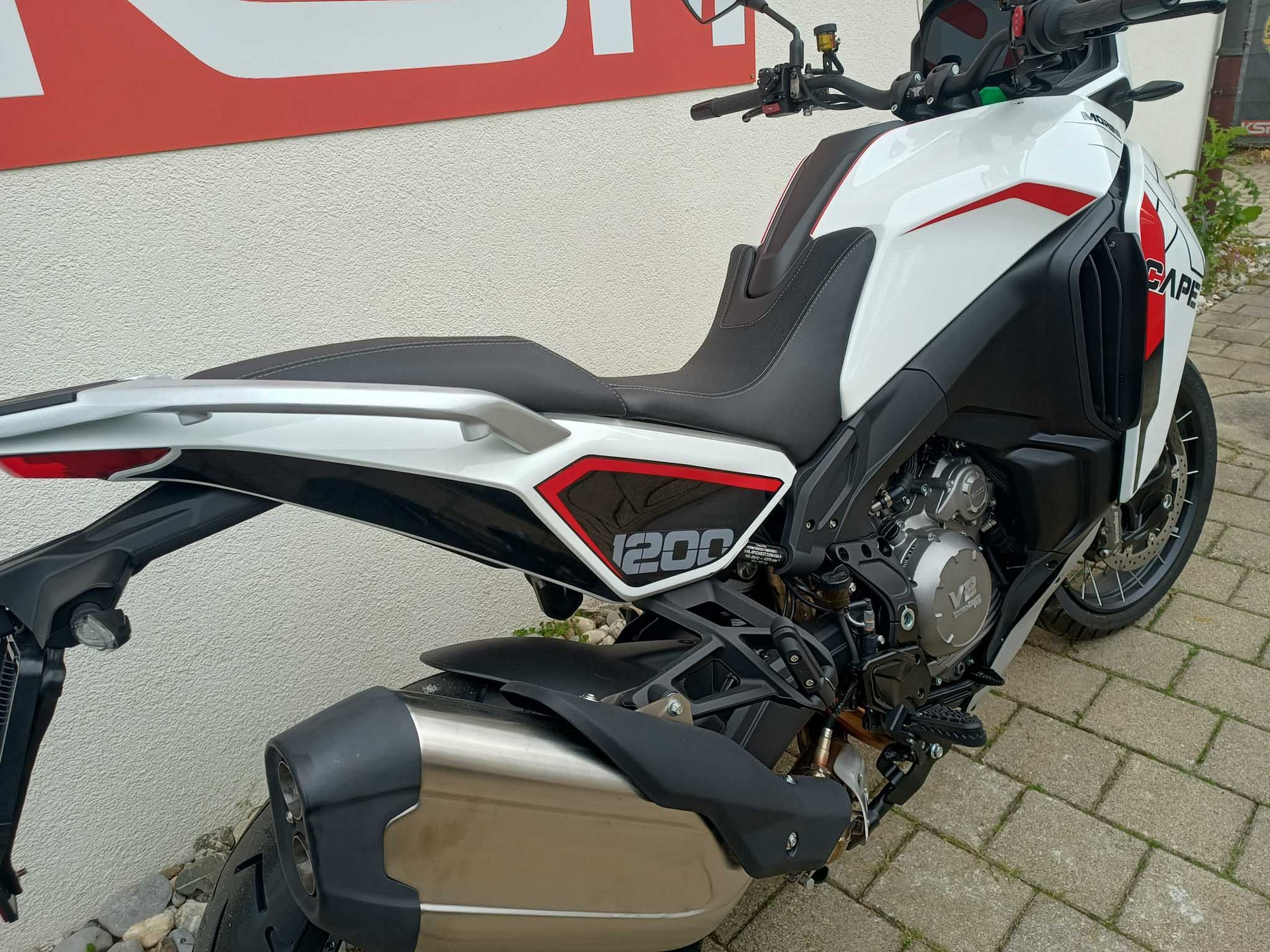 MOTO MORINI X-Cape 1200-image-12
