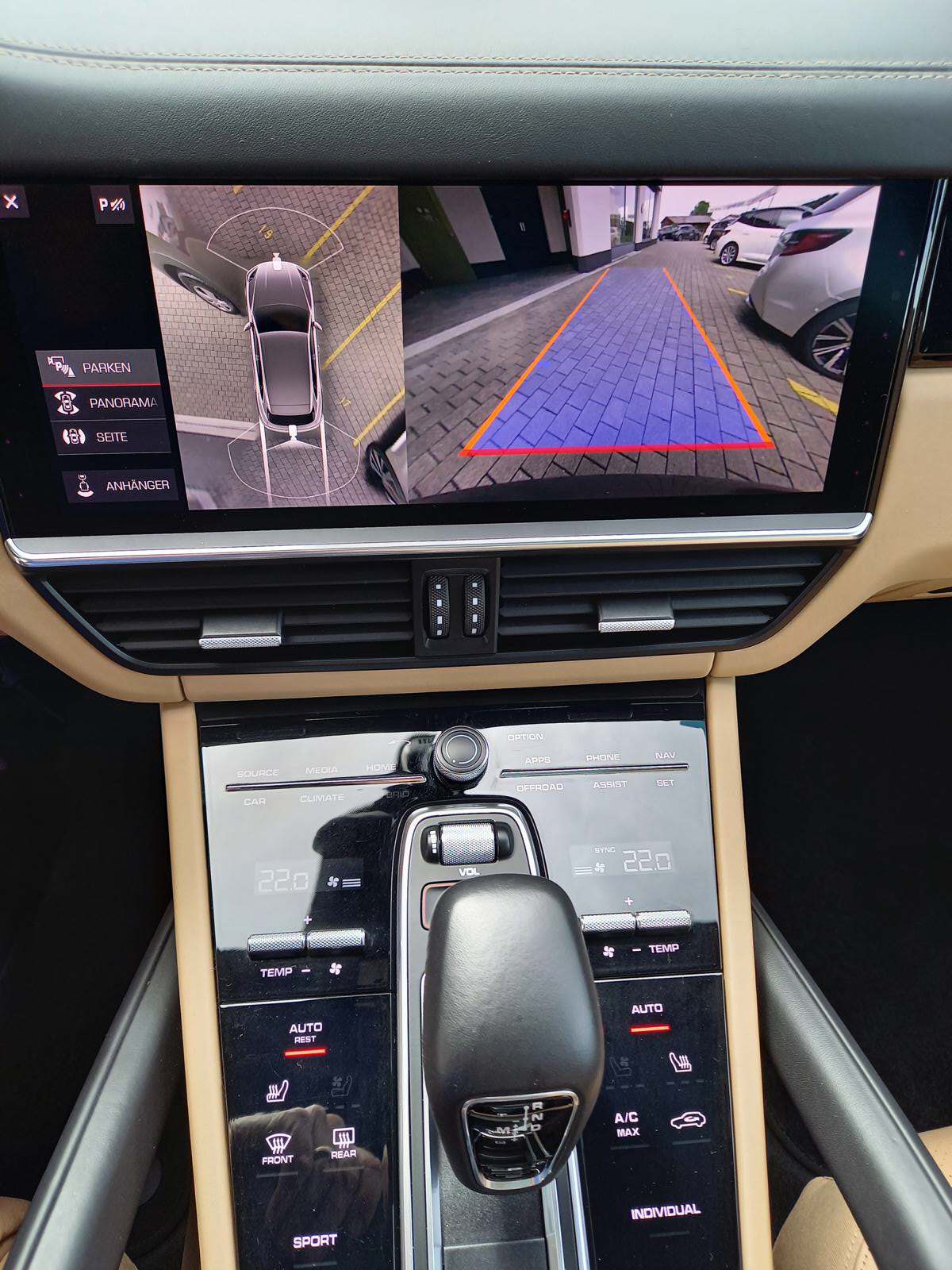 PORSCHE Cayenne-image-7
