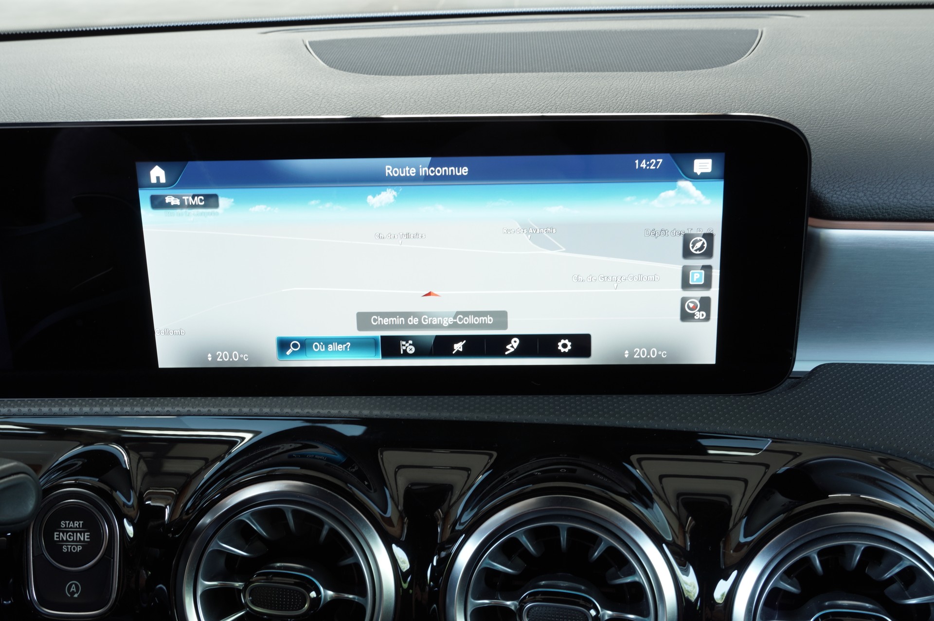 MERCEDES-BENZ A 35 AMG 4Matic Speedshift-image-13