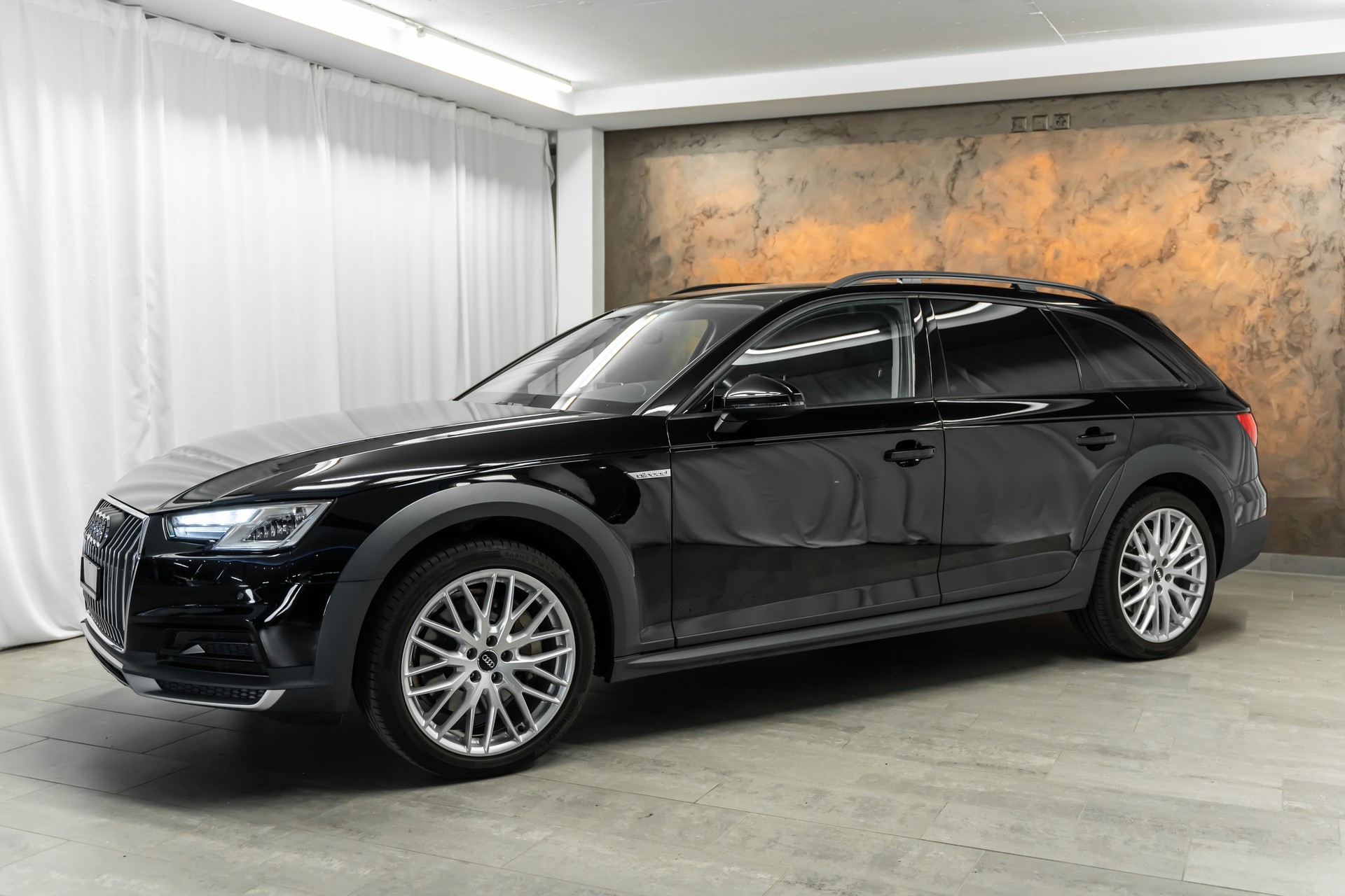 AUDI A4 allroad 45 TFSI quattro S-tronic *Tempomat*Fahrassist*Carplay*-showroom-element-1