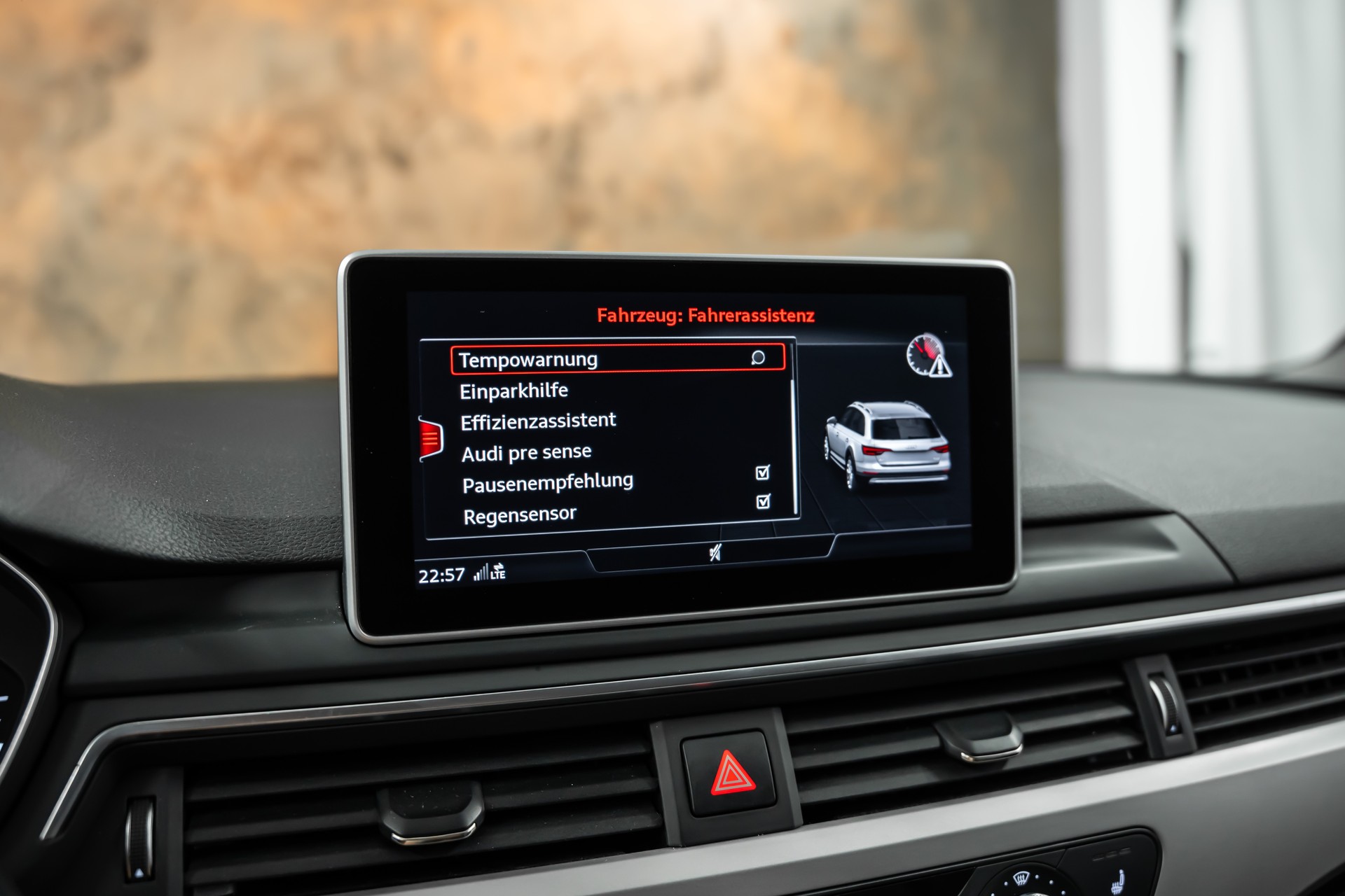 AUDI A4 allroad 45 TFSI quattro S-tronic *Tempomat*Fahrassist*Carplay*-image-31