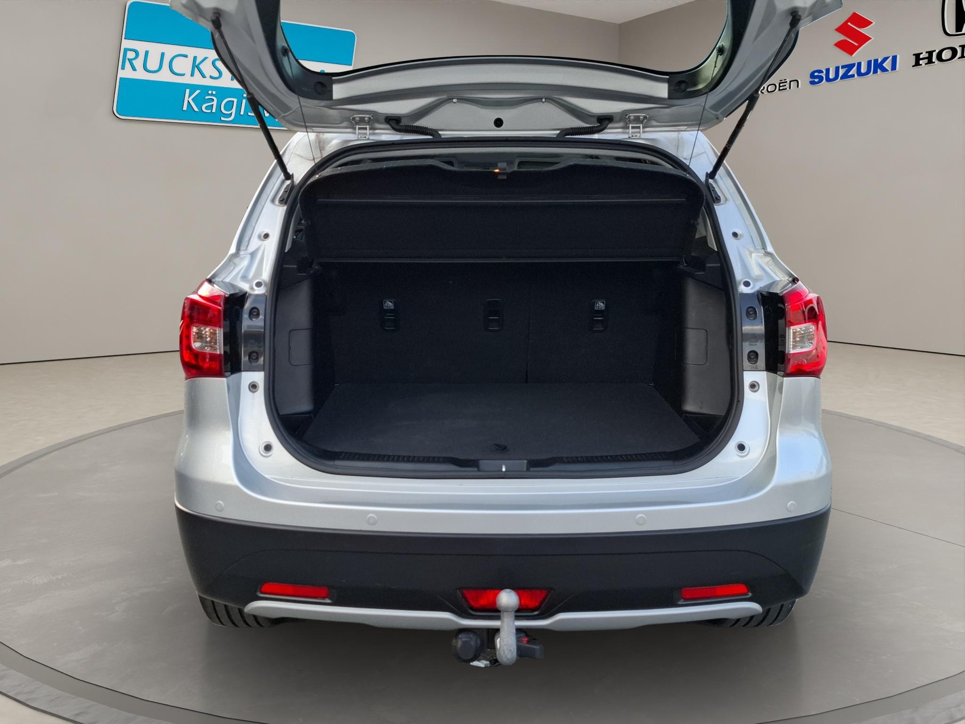 SUZUKI SX4 S-Cross 1.4 T Compact Top 4x4-image-12