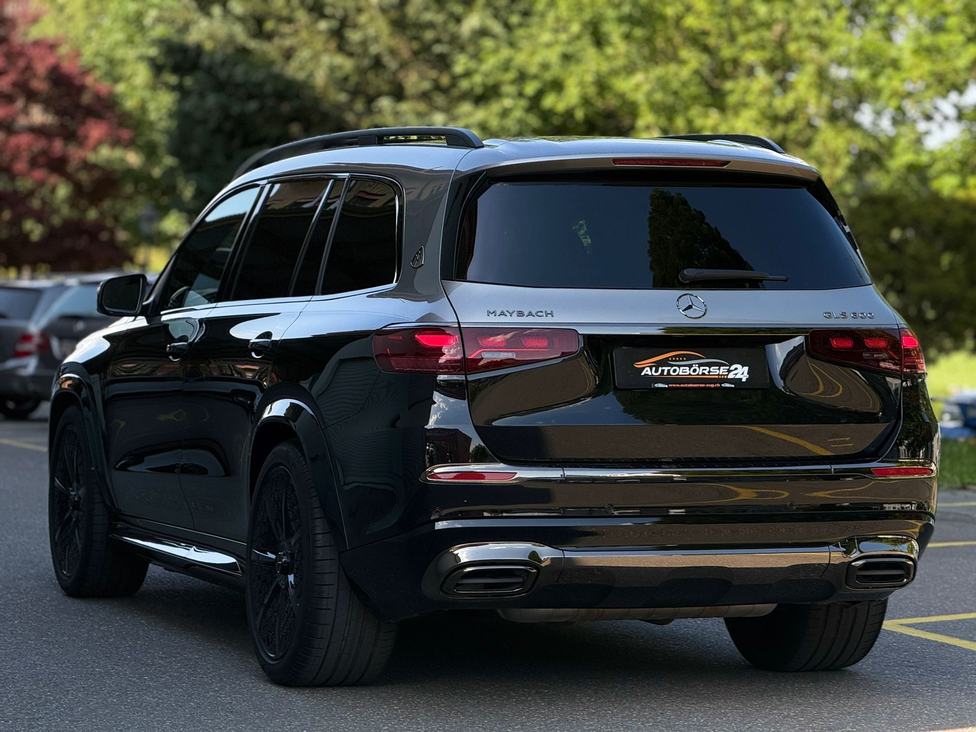 MERCEDES-BENZ GLS 600 4matic+ Maybach Night Star Facelift-image-4