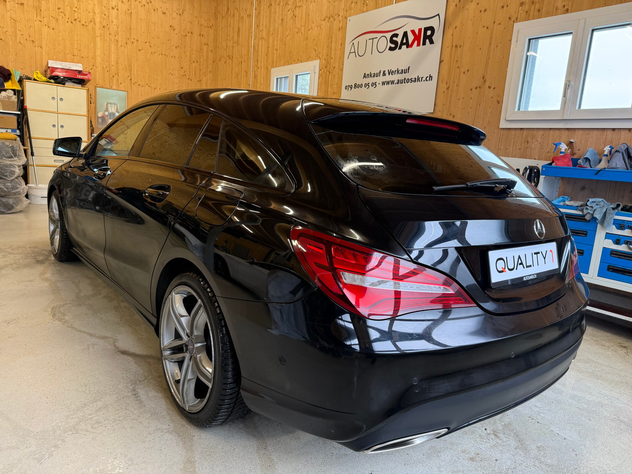 MERCEDES-BENZ CLA Shooting Br. 200 d Swiss Star Urban 4M 7G-DCT-image-5