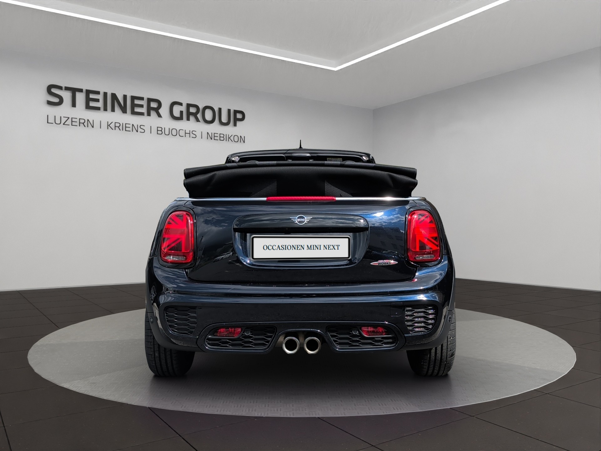 MINI Cooper John Cooper Works Cabriolet Steptronic-image-5