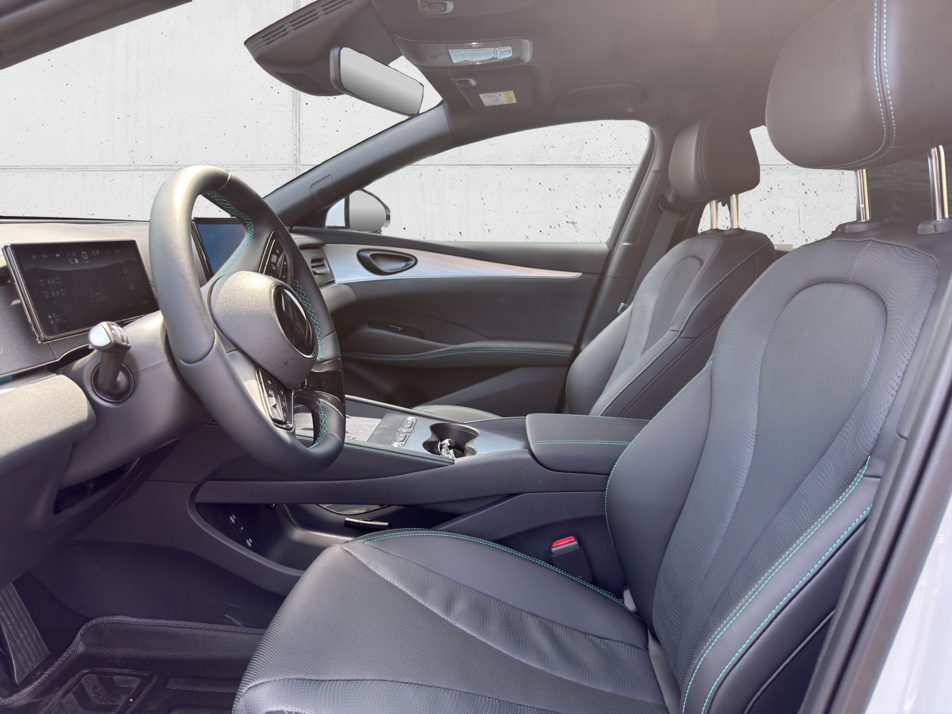 BYD Seal 6 DM-i Comfort-image-8