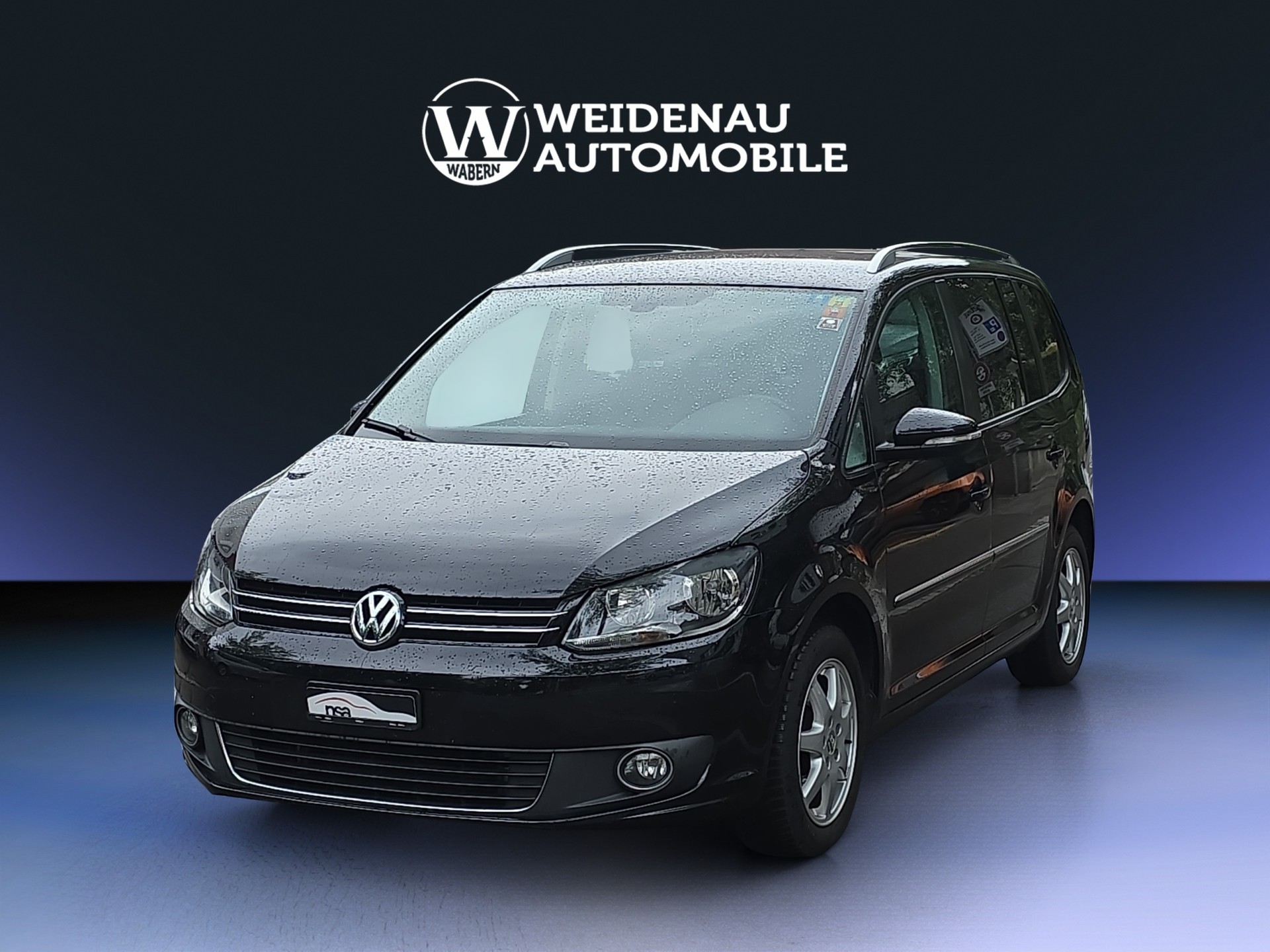 VW Touran 2.0 TDI Highline-showroom-element-1