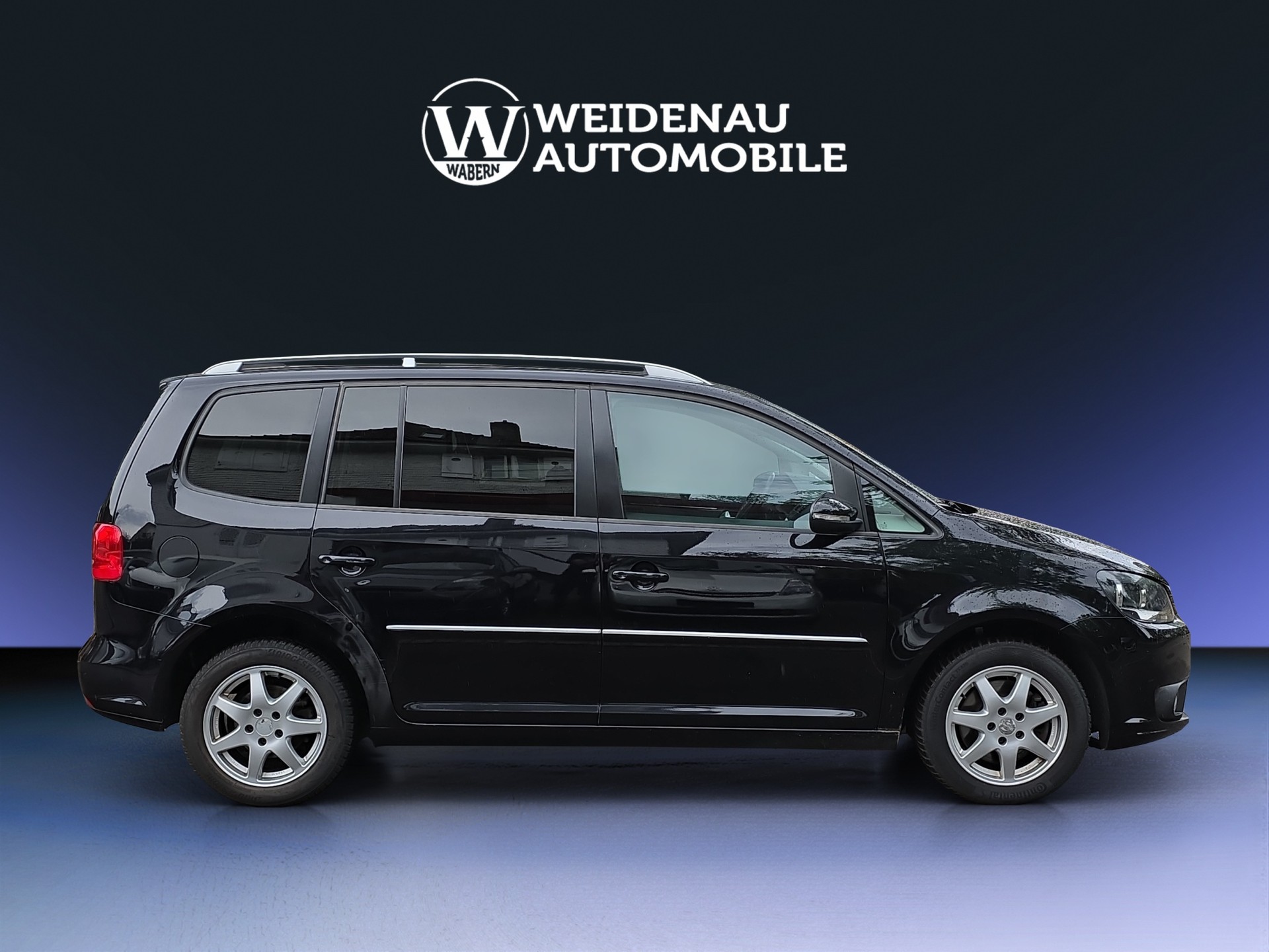 VW Touran 2.0 TDI Highline-image-6
