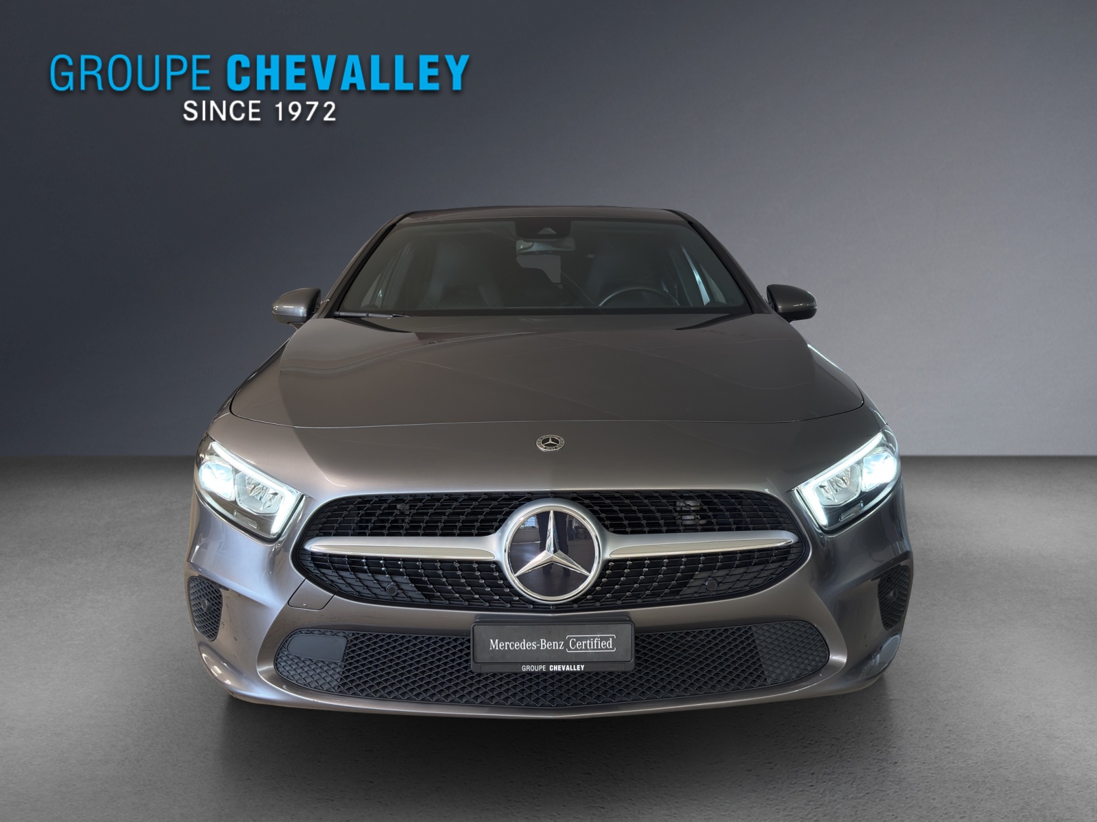MERCEDES-BENZ A 180 Progressive-showroom-element-1