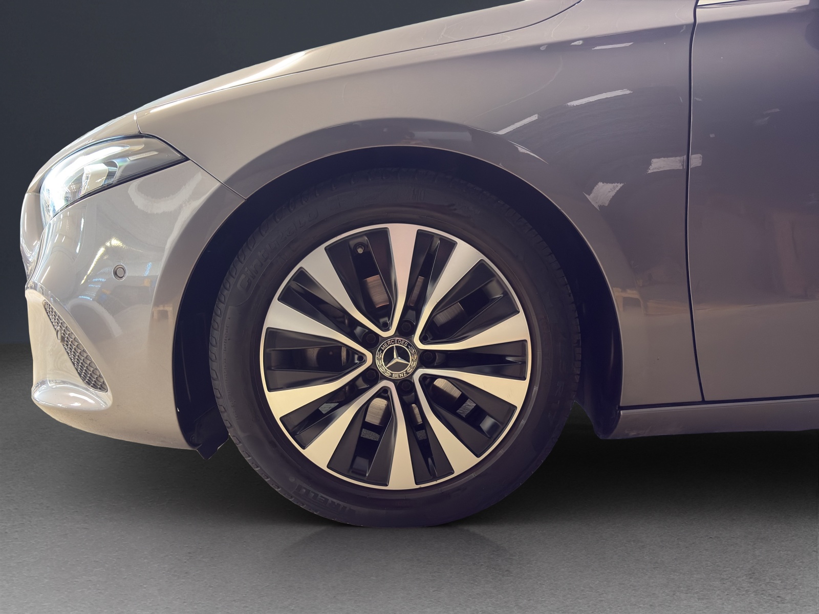 MERCEDES-BENZ A 180 Progressive-image-18