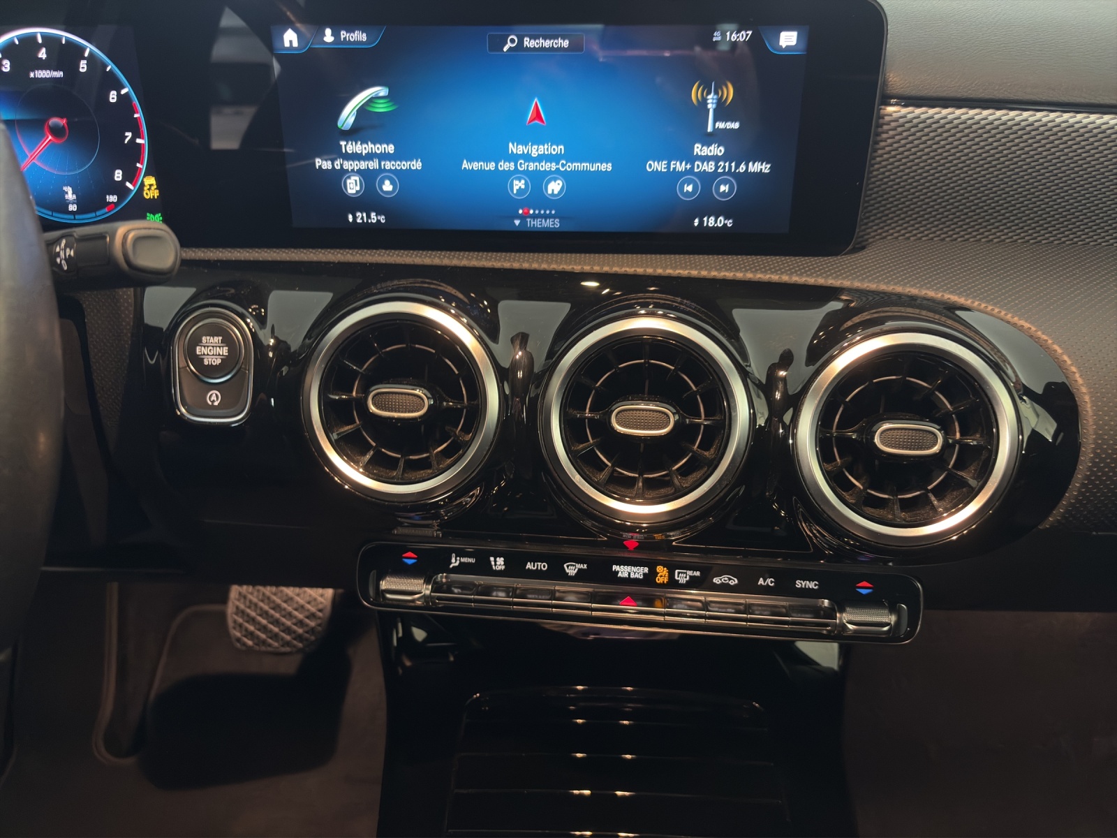 MERCEDES-BENZ A 180 Progressive-image-10