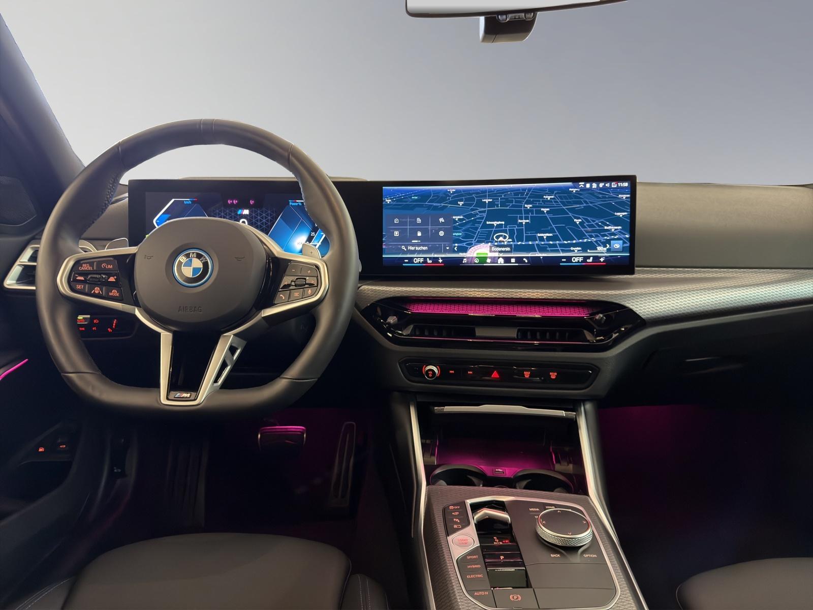 BMW 330e xDrive M-SportPaket-image-12