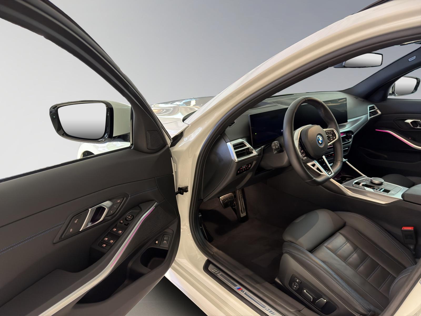 BMW 330e xDrive M-SportPaket-image-10