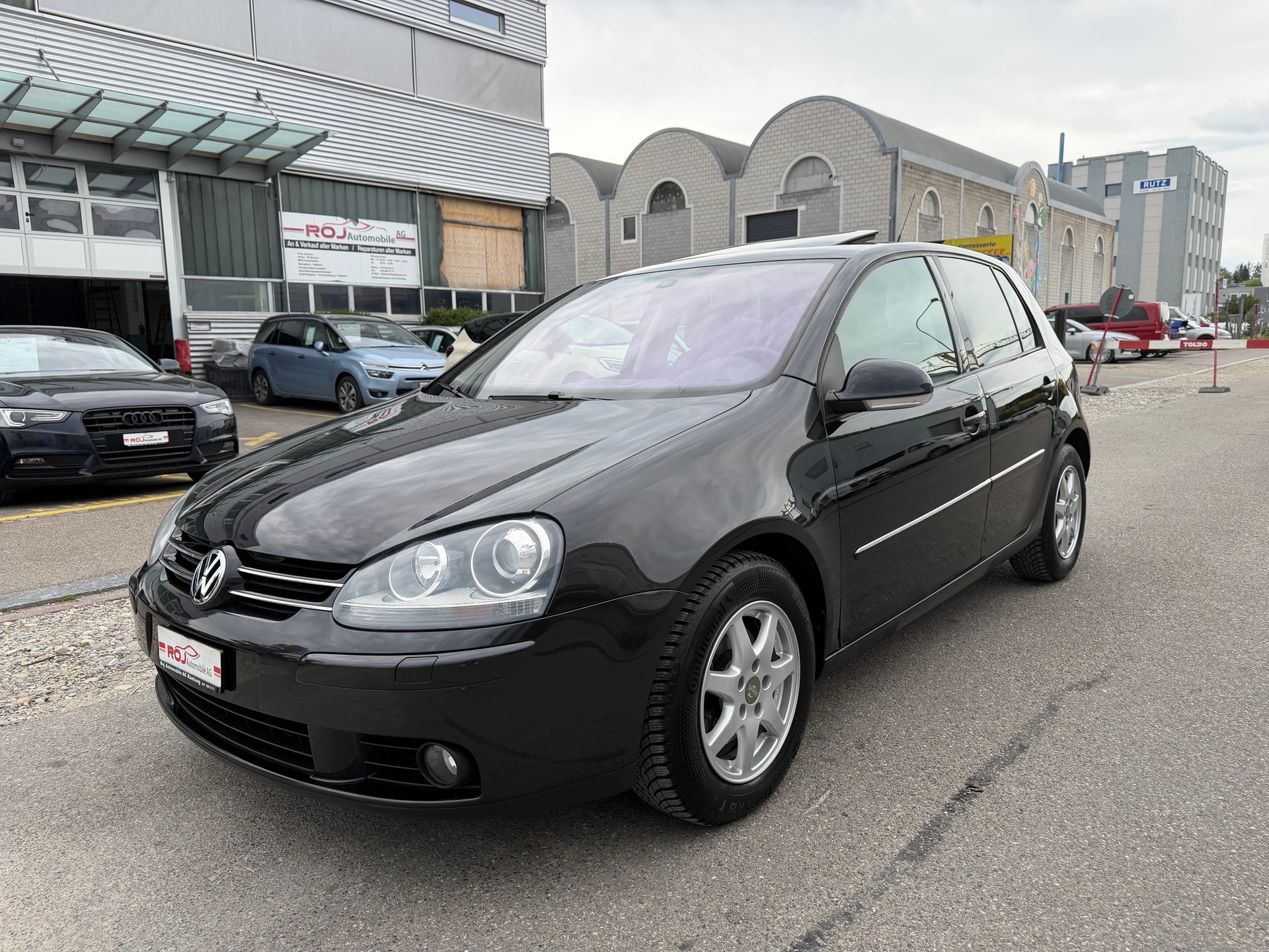 VW Golf 2.0 FSI Comfortline 4Motion-showroom-element-1