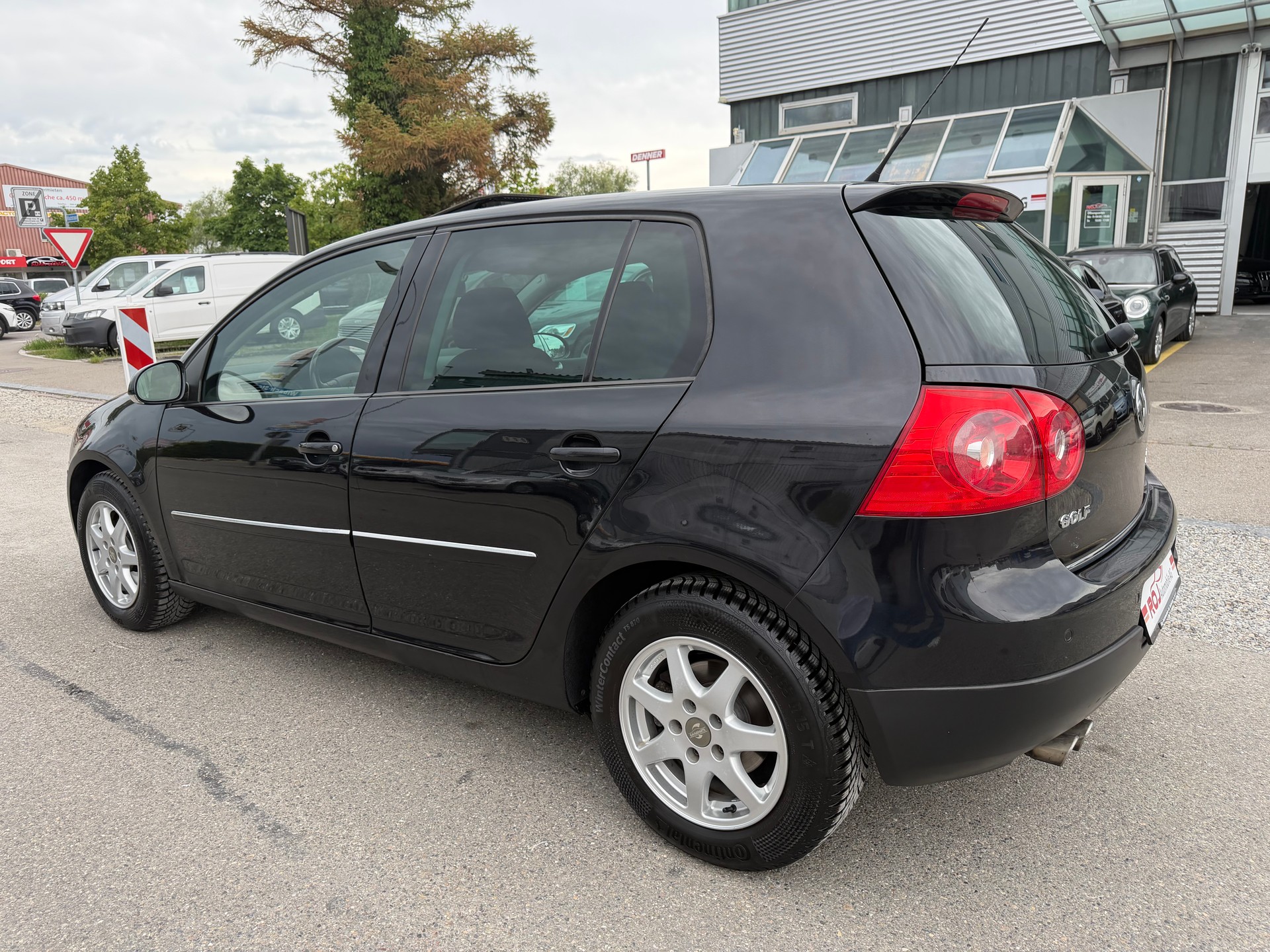 VW Golf 2.0 FSI Comfortline 4Motion-image-6