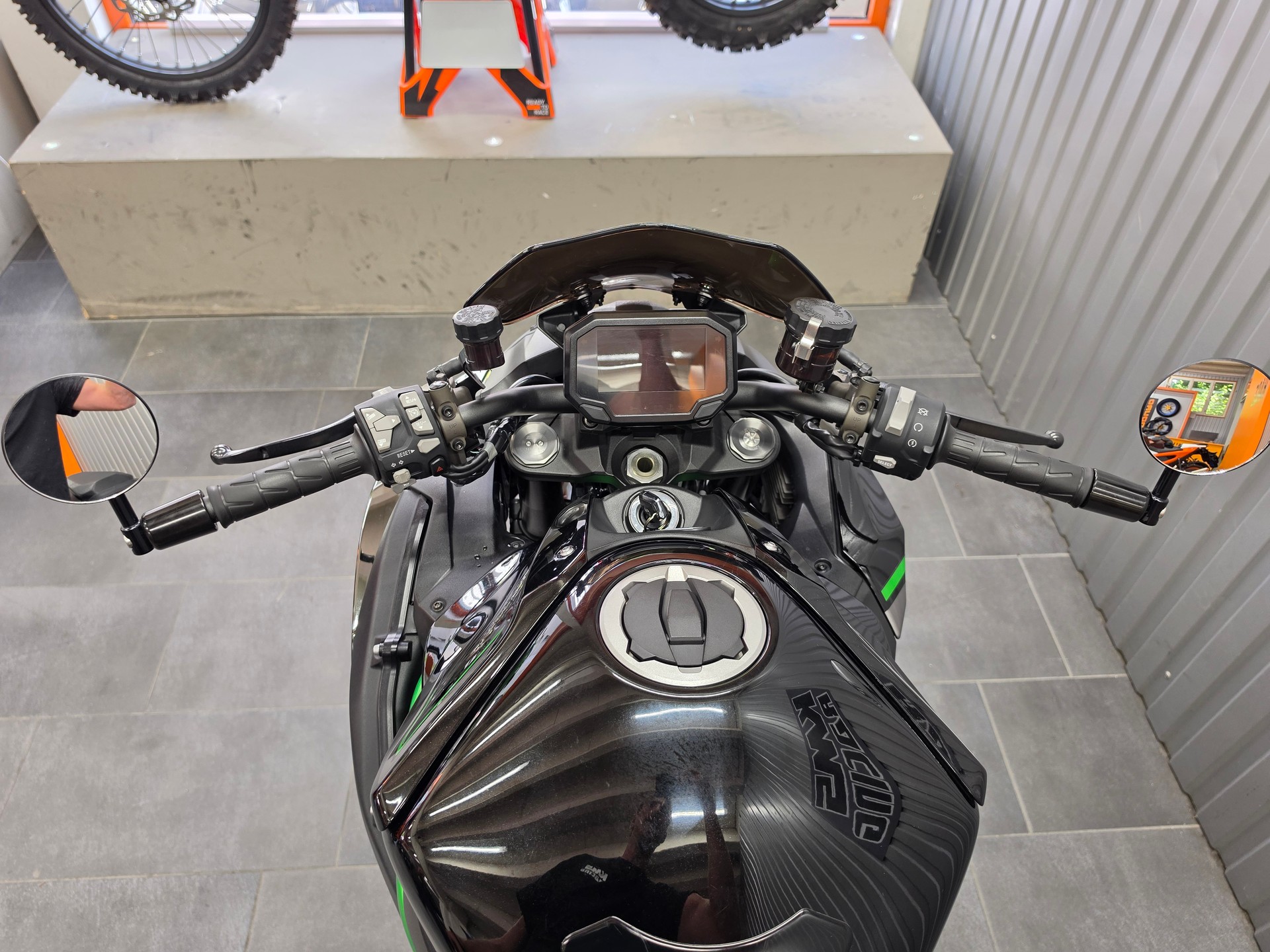 KAWASAKI Z H2-image-12