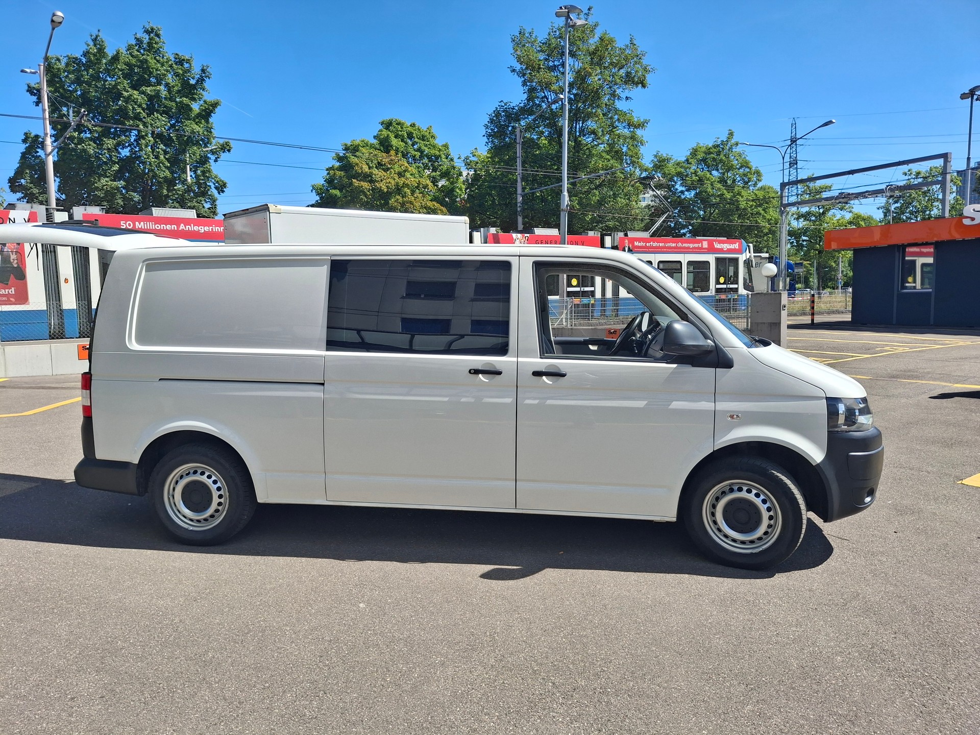 VW T5 2.0 TDI 4Motion-image-23