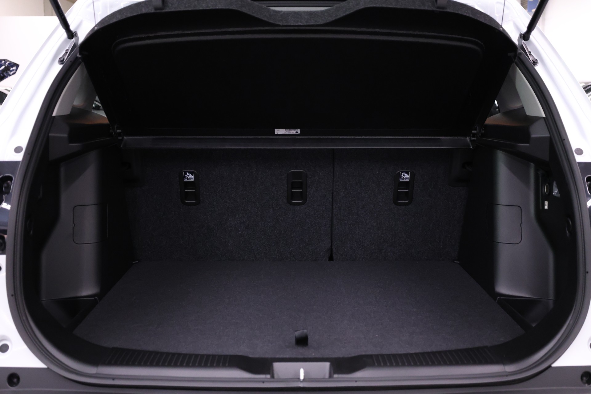 SUZUKI S-Cross 1.4 T Compact Top Hybrid 4x4-image-11
