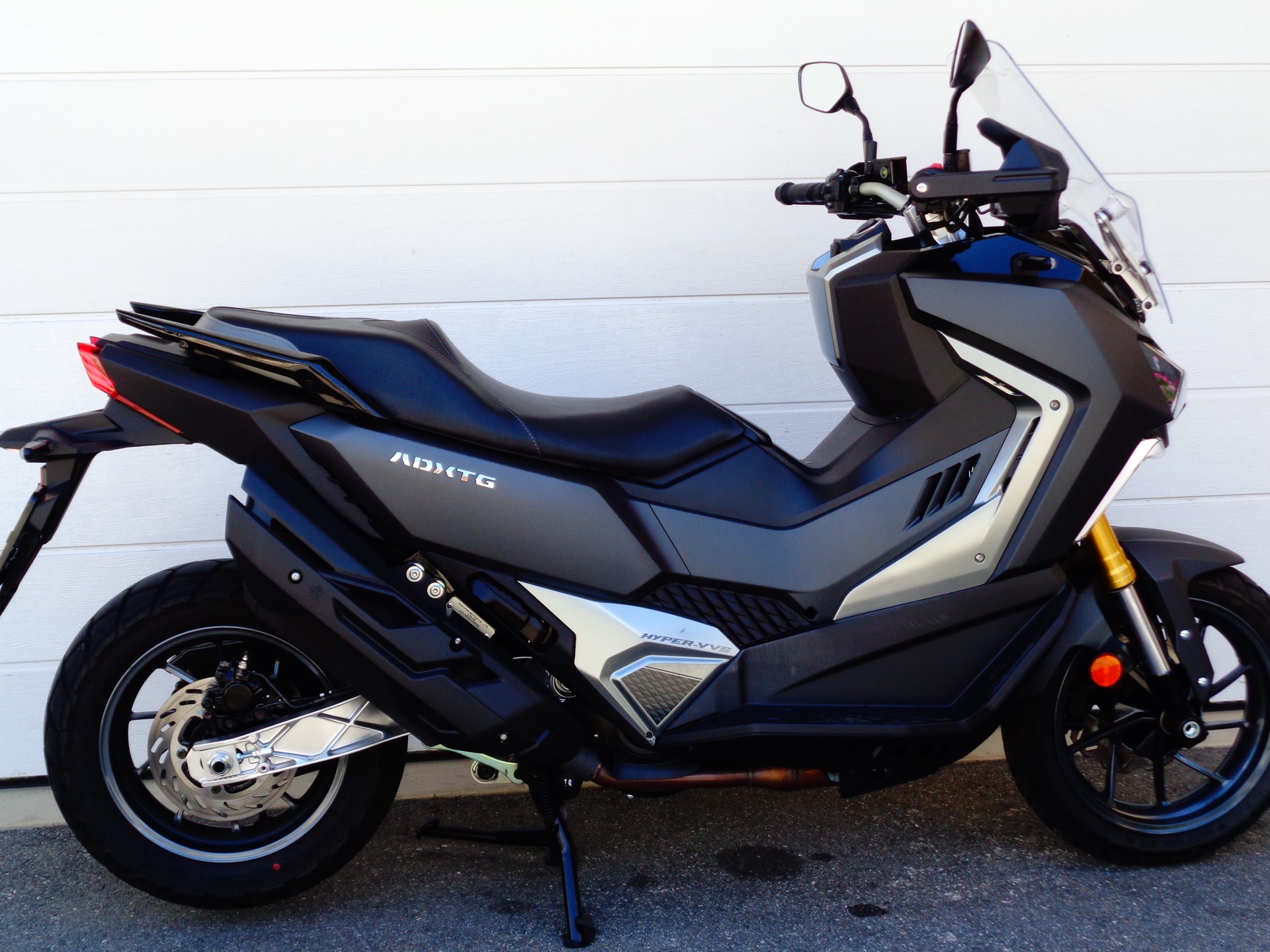 SYM ADX TG 400-image-2