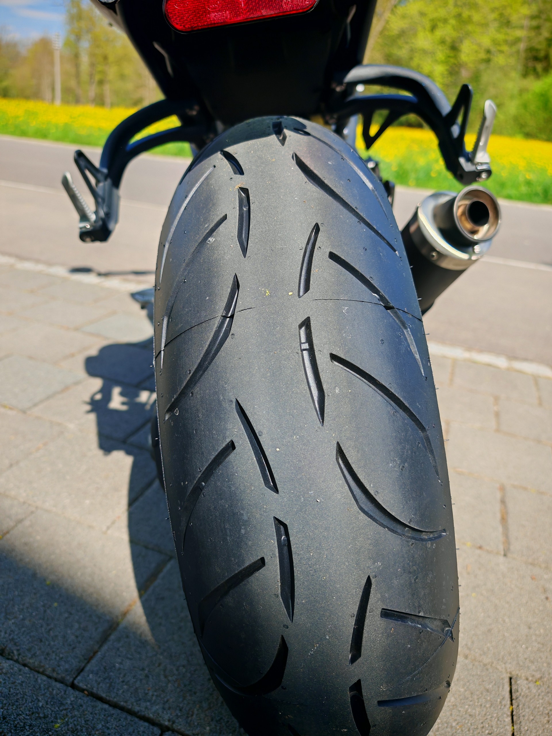 TRIUMPH Speed Triple 1050 ABS-image-8