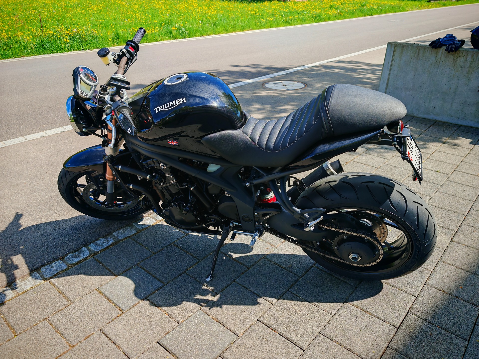 TRIUMPH Speed Triple 1050 ABS-image-4