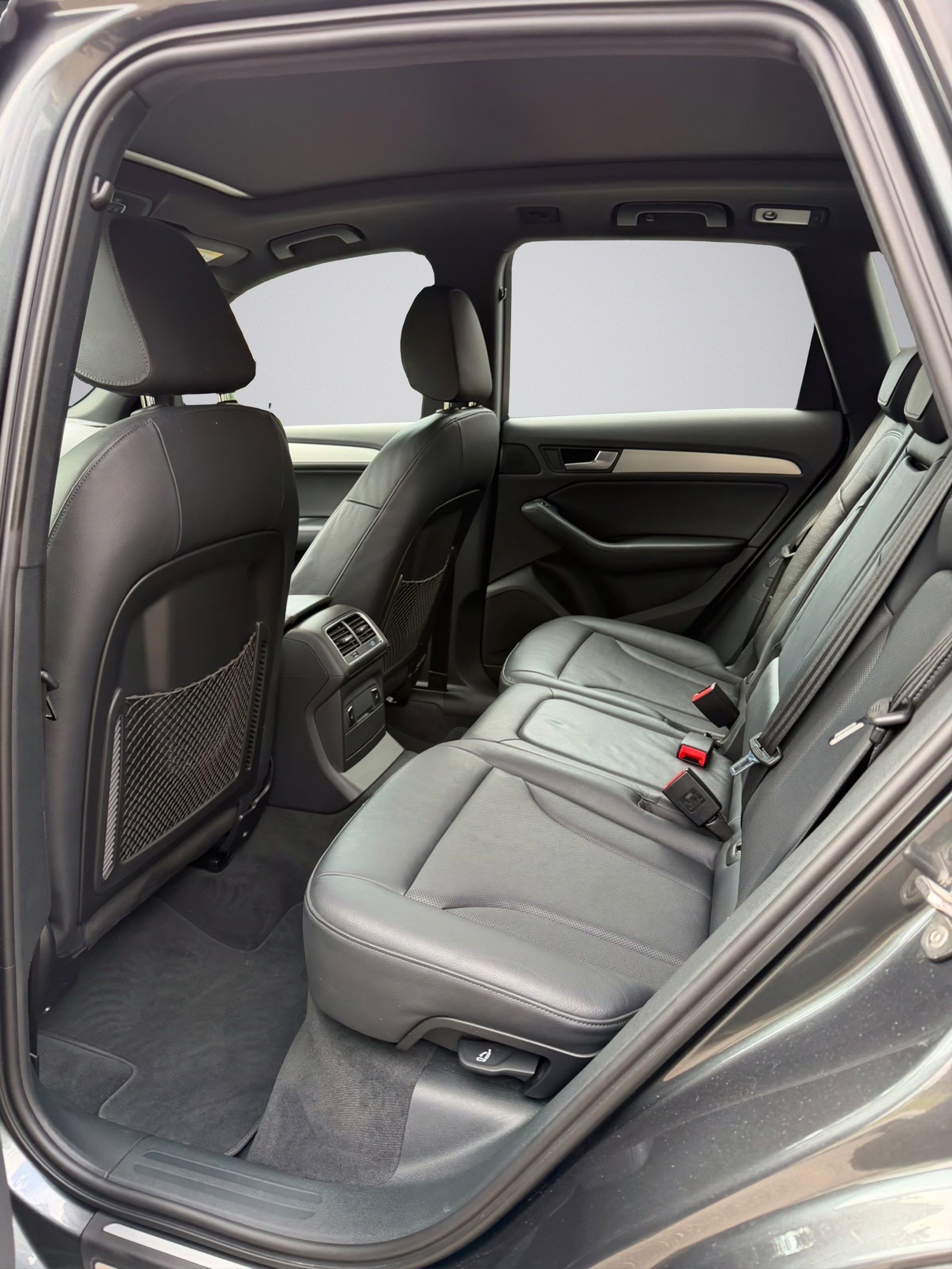 AUDI SQ5 3.0 TDI quattro tiptronic * Competition * 326 PS * Standheizung * Sitzlüftung *-image-11