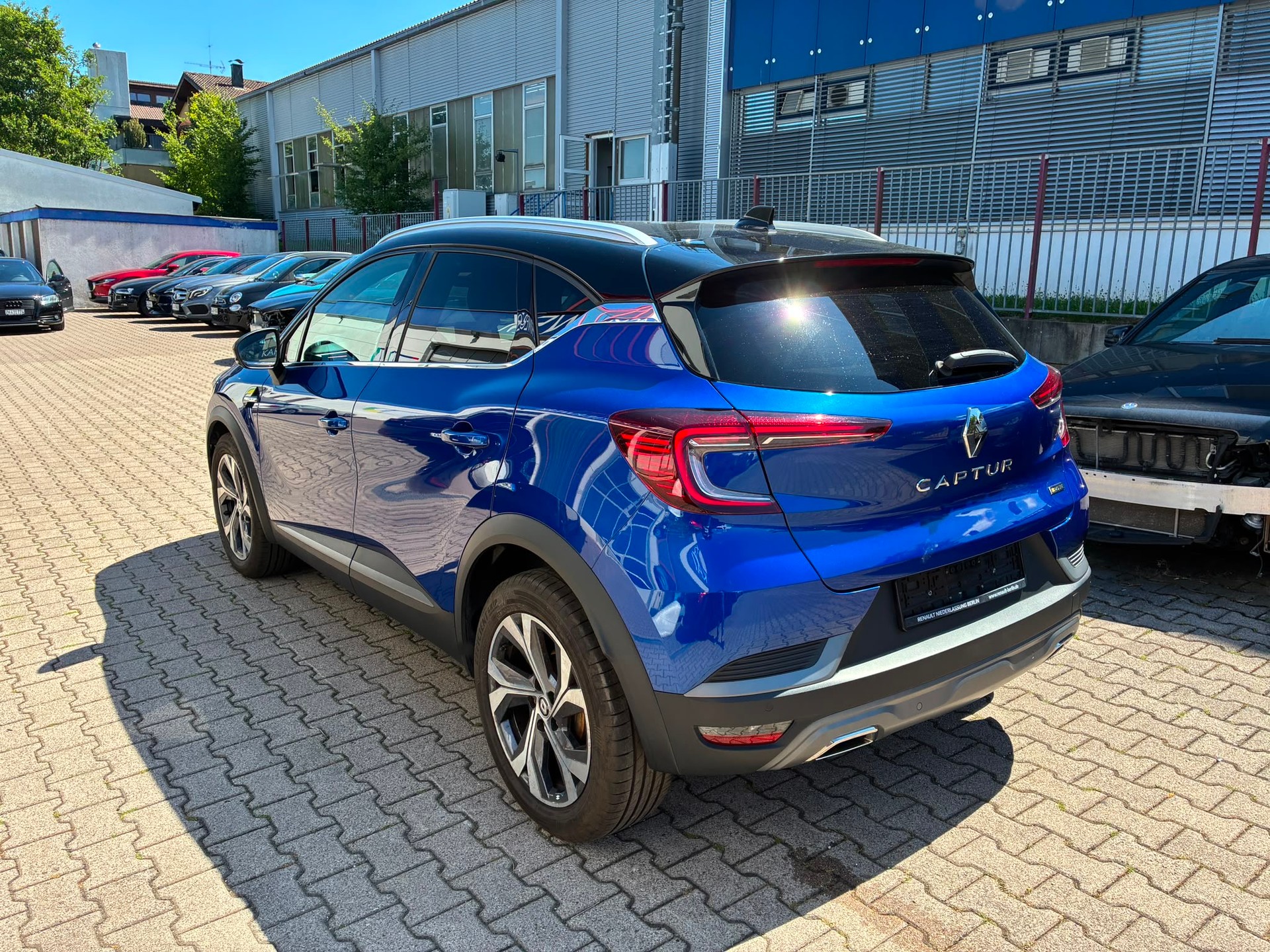 RENAULT Captur 1.3 TCe EDC R.S.Line-showroom-element-2