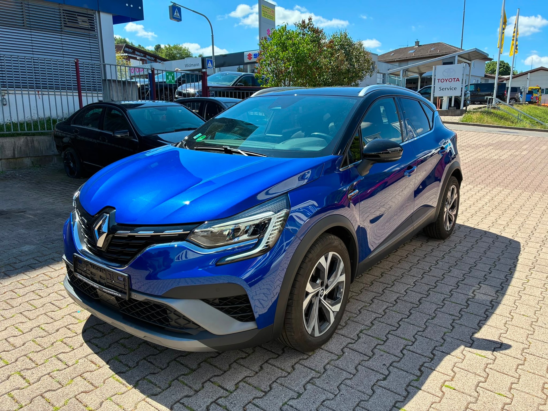 RENAULT Captur 1.3 TCe EDC R.S.Line-showroom-element-1