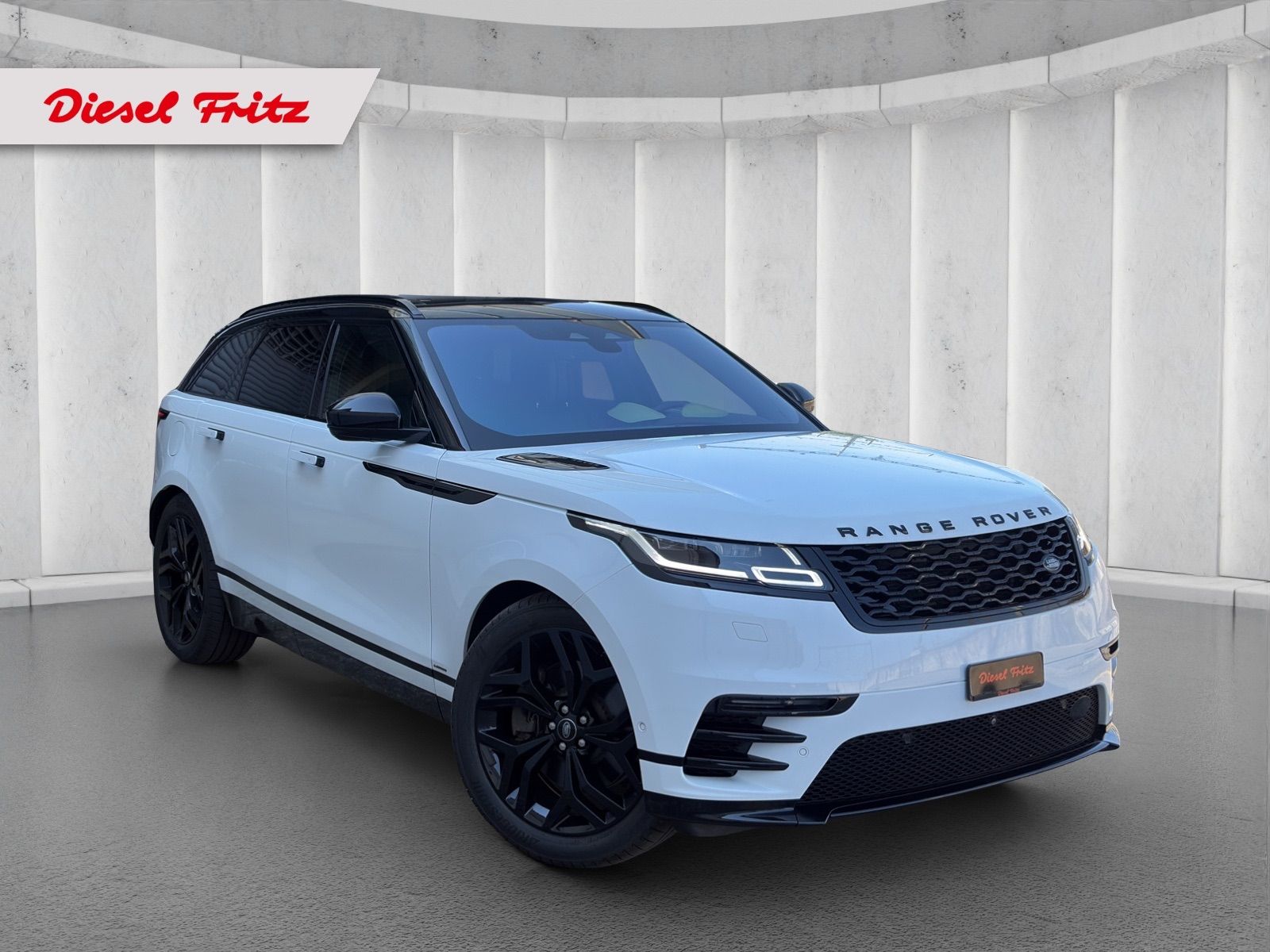 LAND ROVER Range Rover Velar R-Dynamic D 300 I6 MHEV HSE Automatic-image-5