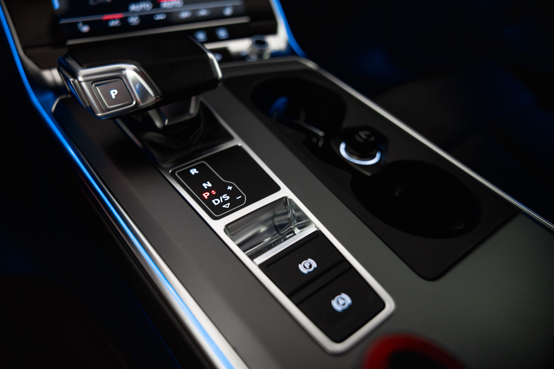 AUDI A6 Avant 45 TFSI quattro S-Tronic-image-31