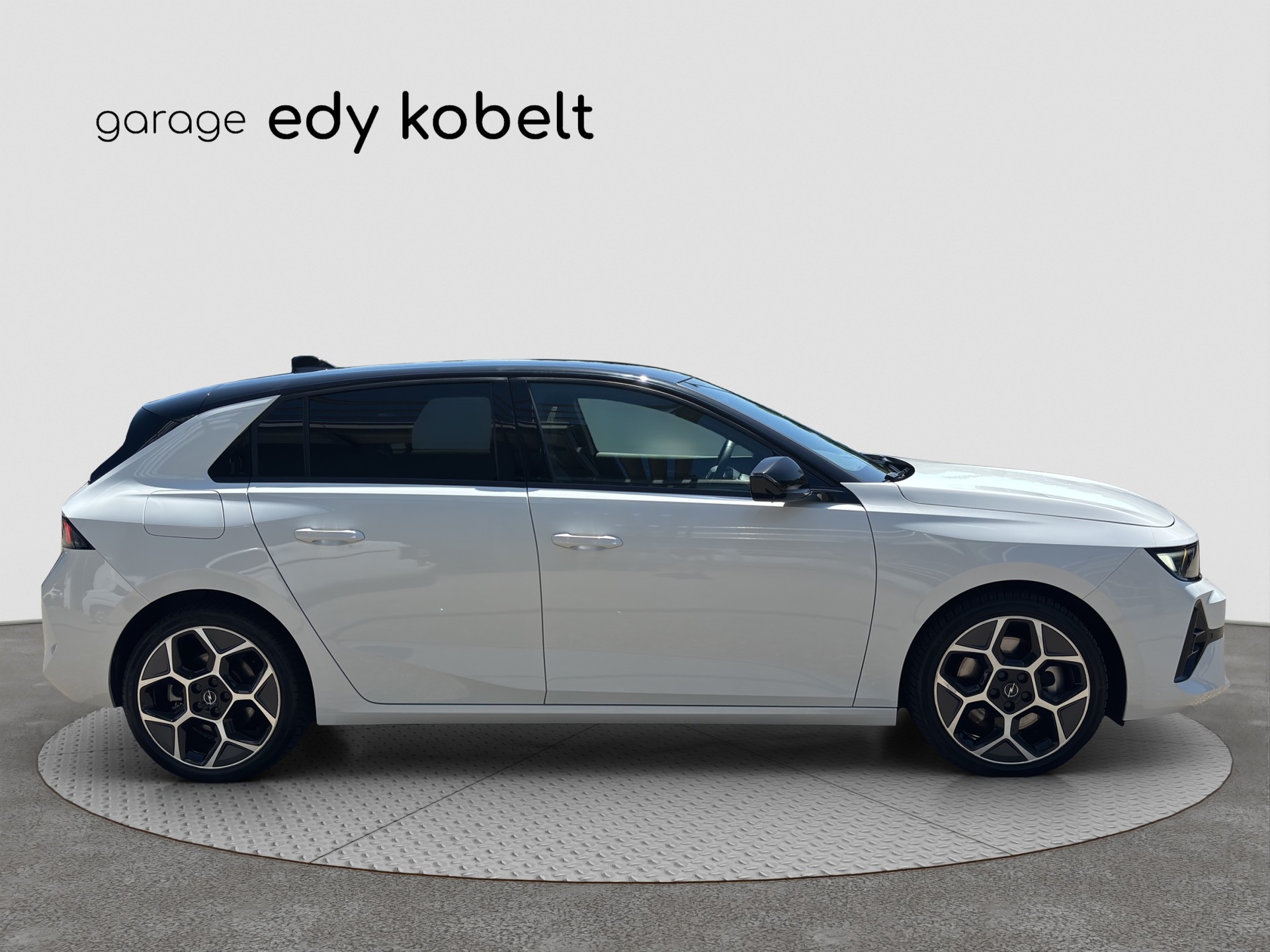 OPEL Astra 1.6 PHEV Turbo Swiss Plus A-image-20