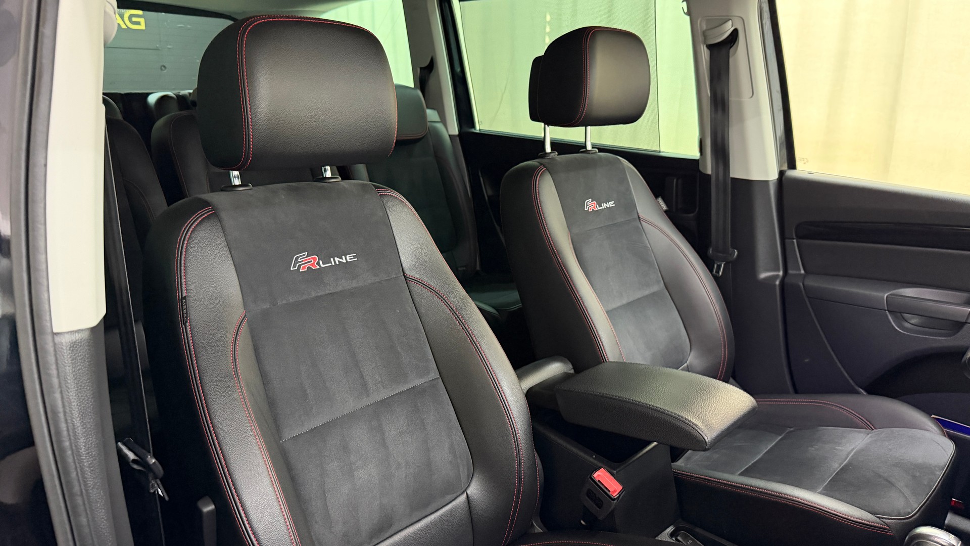 SEAT Alhambra 1.4 TSI FR Line DSG-image-13
