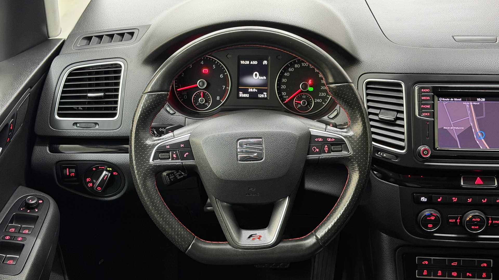 SEAT Alhambra 1.4 TSI FR Line DSG-image-10