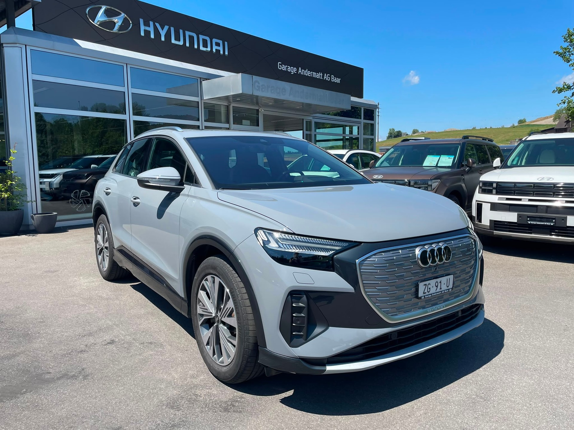 AUDI Q4 e-tron 50 quattro