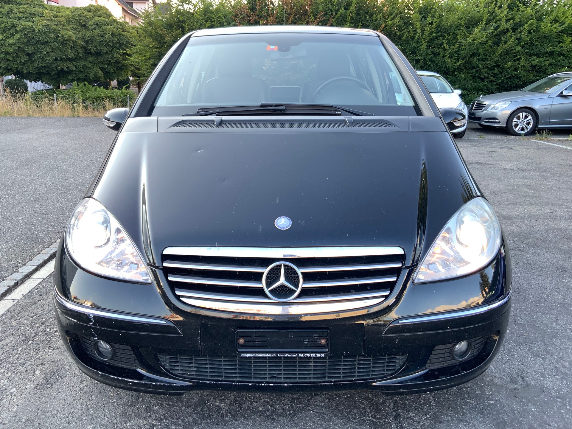 MERCEDES-BENZ Mercedes-Benz