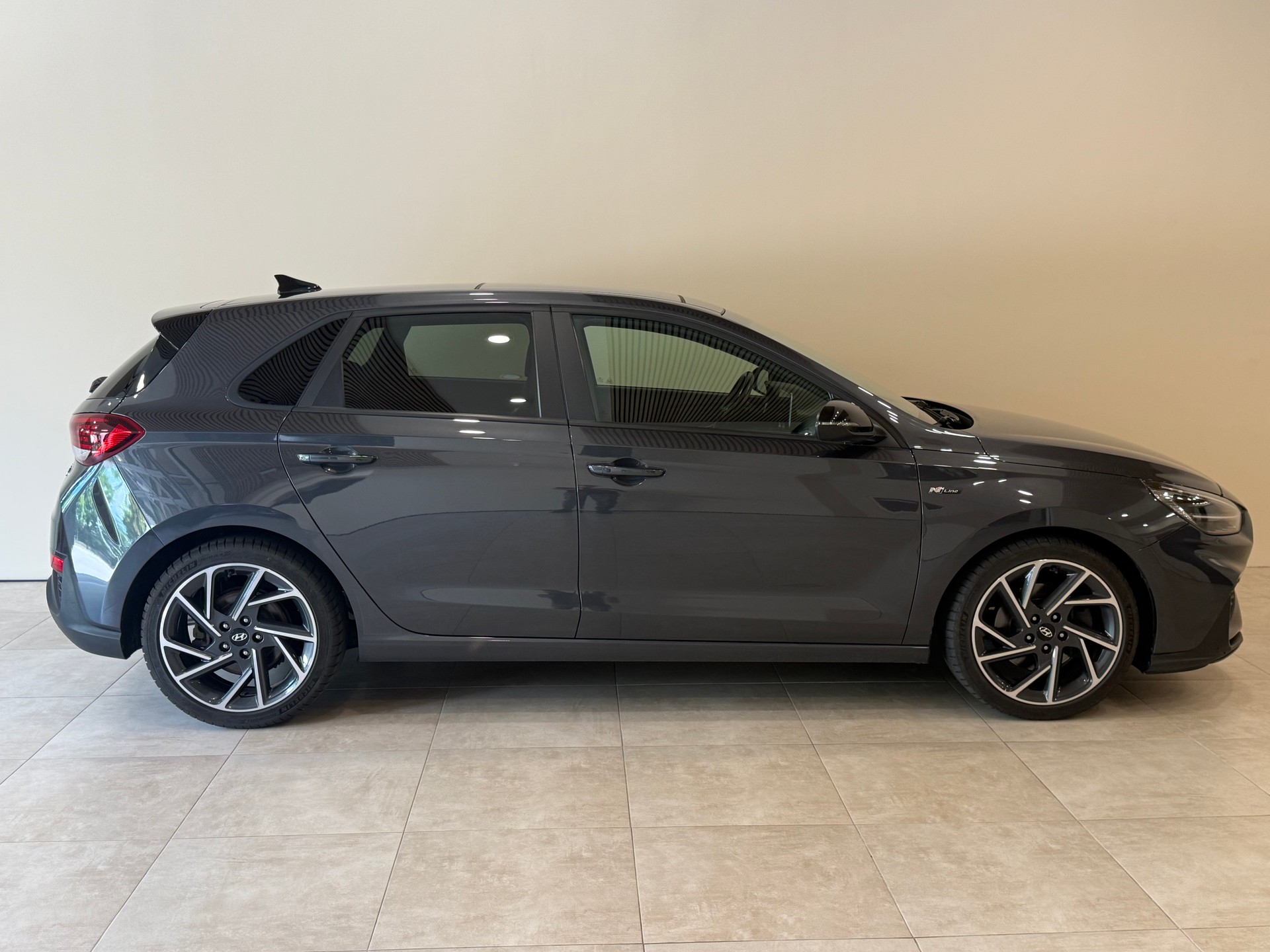 HYUNDAI i30 1.5 T-GDi N Line Exclusive 48V MH DCT-image-5