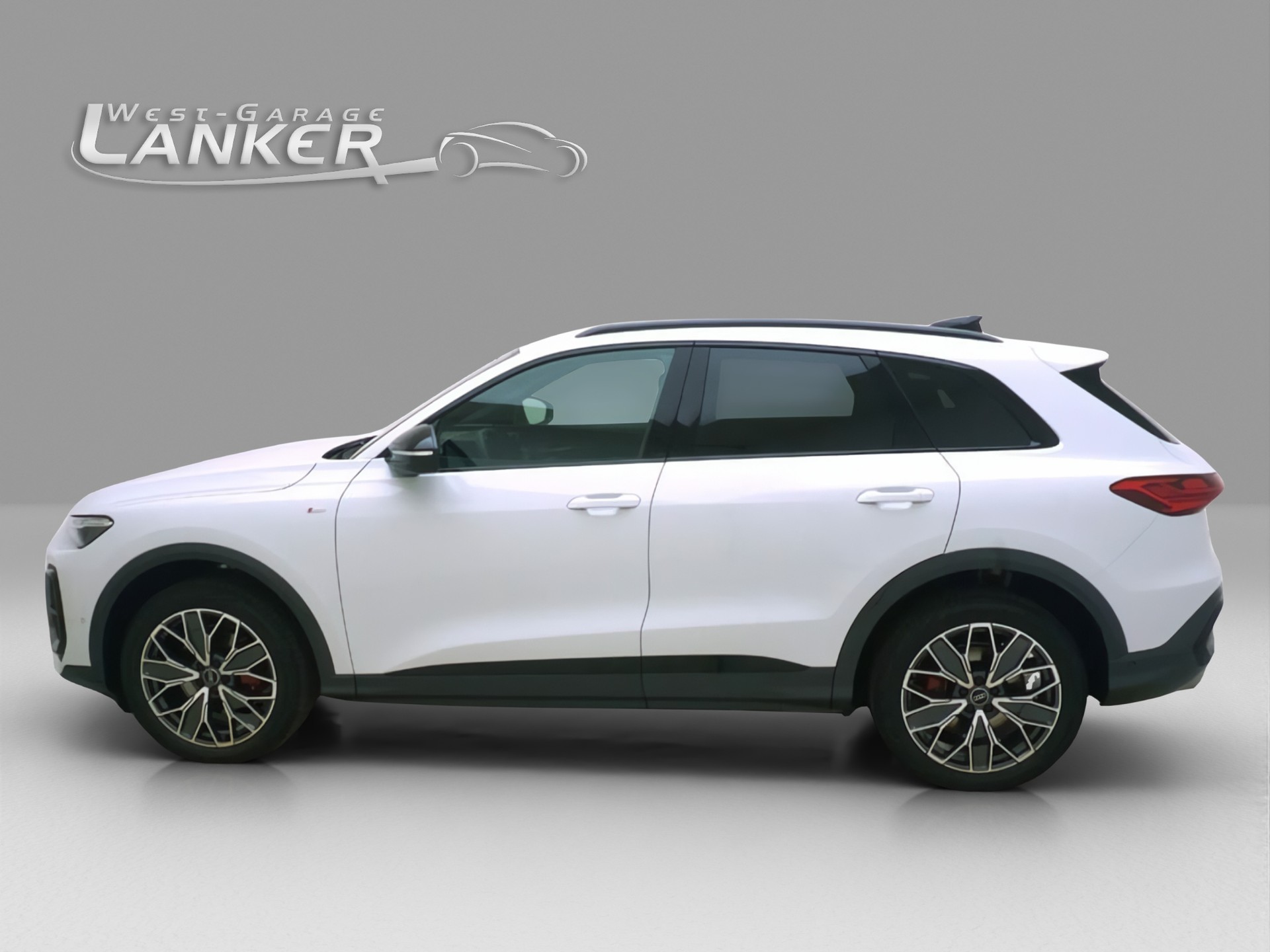 AUDI Q5 SUV 2.0 TDI quattro S-Tronic-image-13