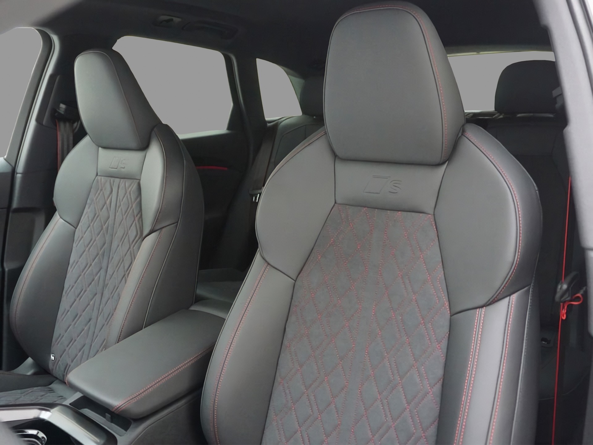 AUDI Q5 SUV 2.0 TDI quattro S-Tronic-image-10
