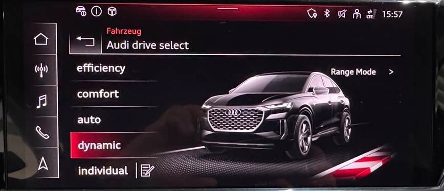 AUDI Q4 e-tron 55 S-Line quattro Black-Optik 340PS / AHK / Wärmepumpe-image-18