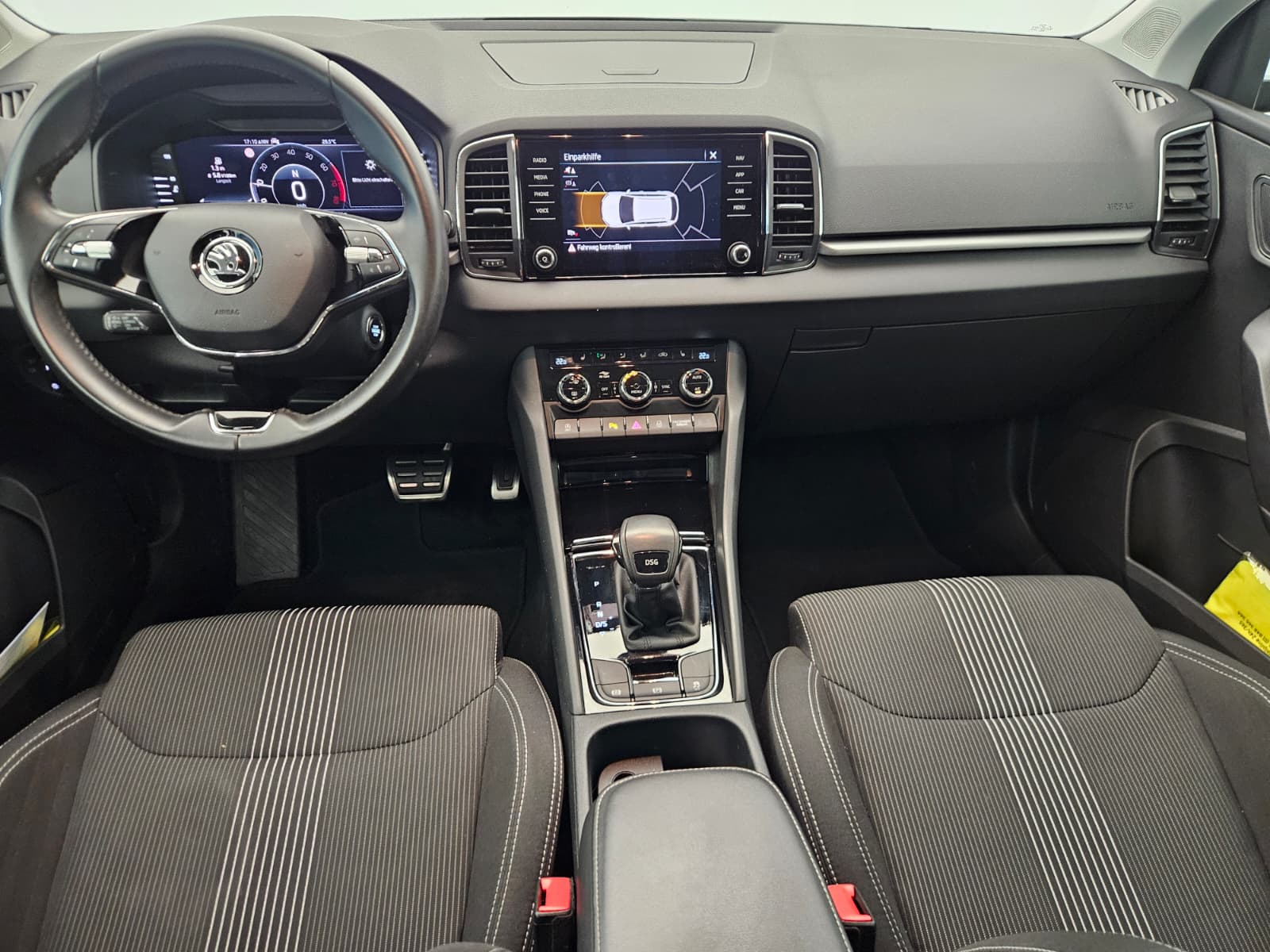 SKODA Karoq 1.5 TSI ACT Ambition DSG-image-9