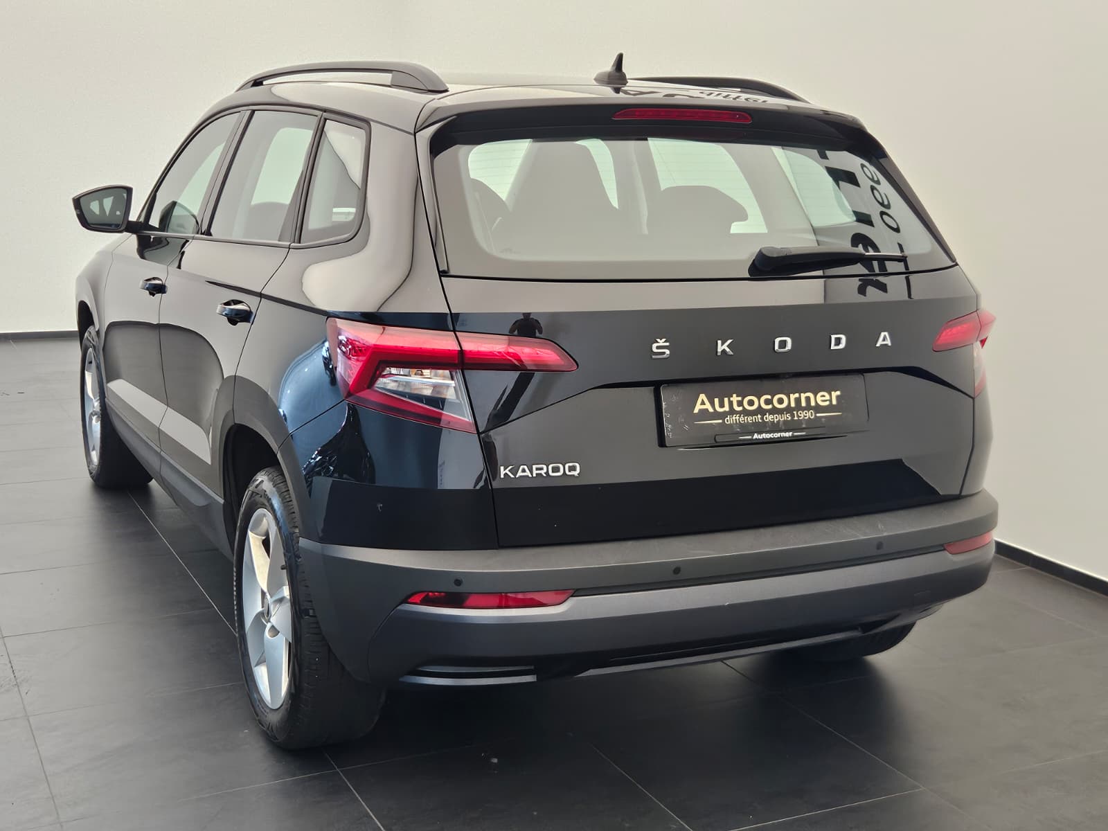 SKODA Karoq 1.5 TSI ACT Ambition DSG-image-8