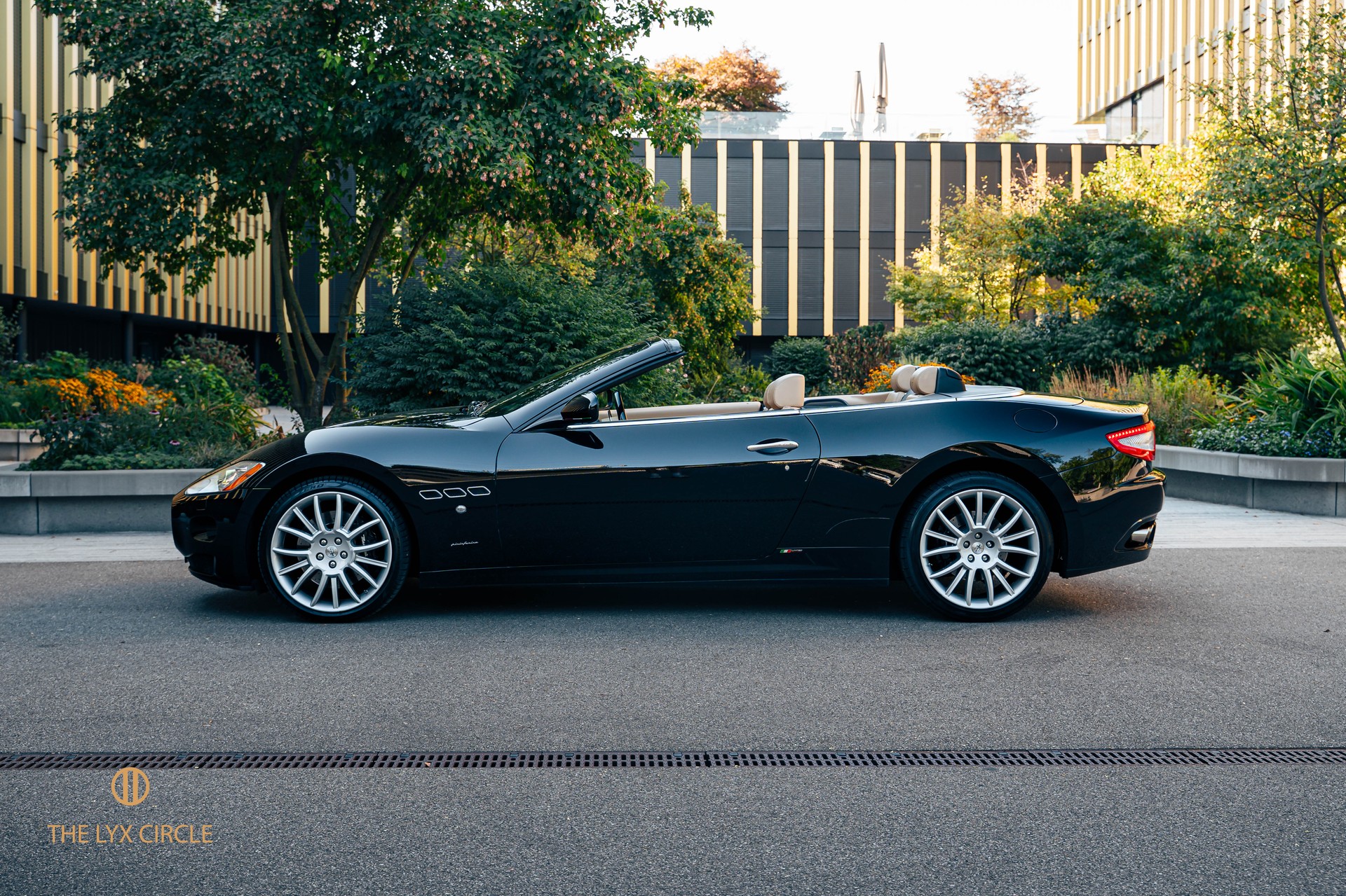 MASERATI GranCabrio Automatica-image-3