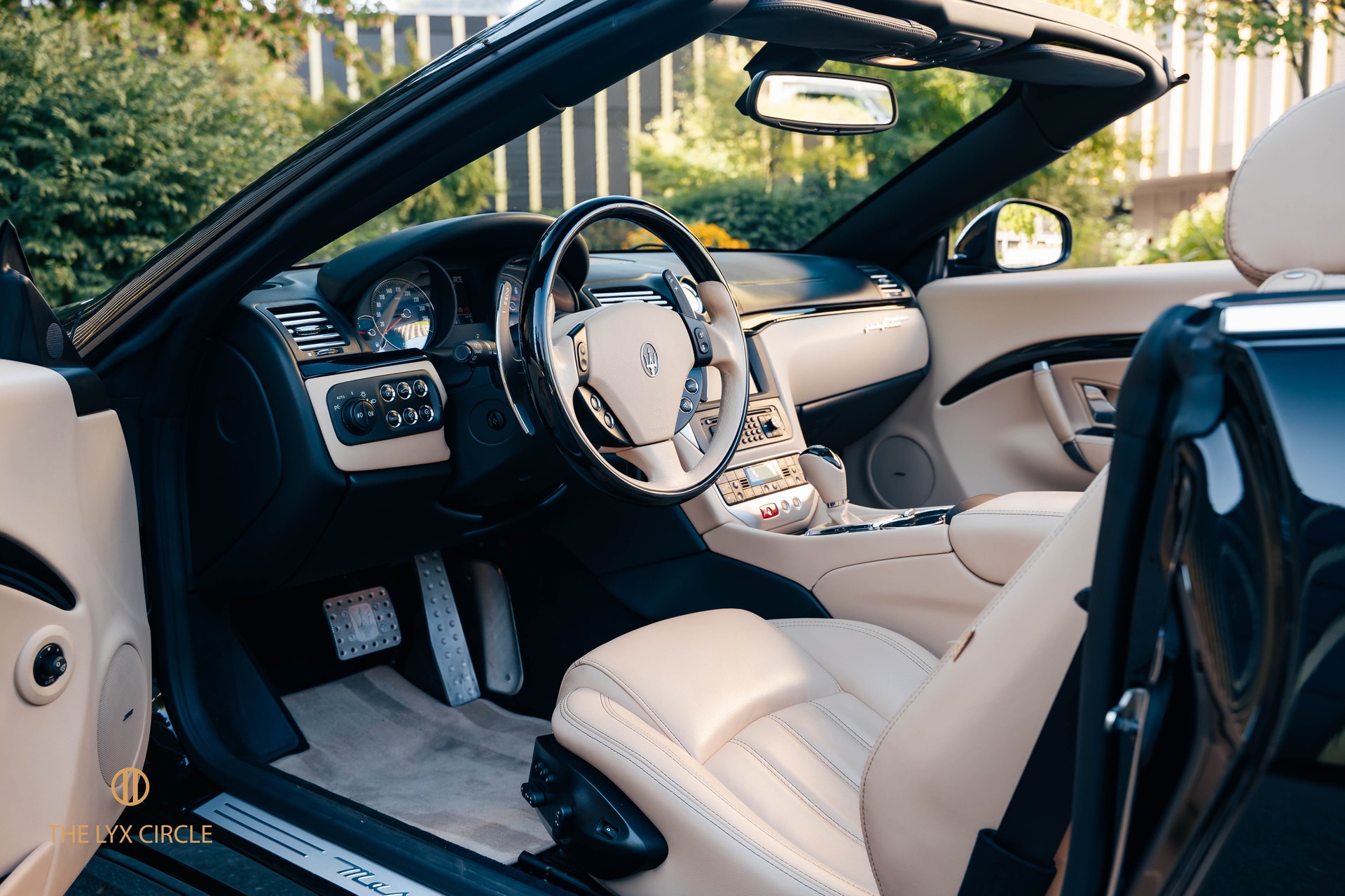 MASERATI GranCabrio Automatica-image-10