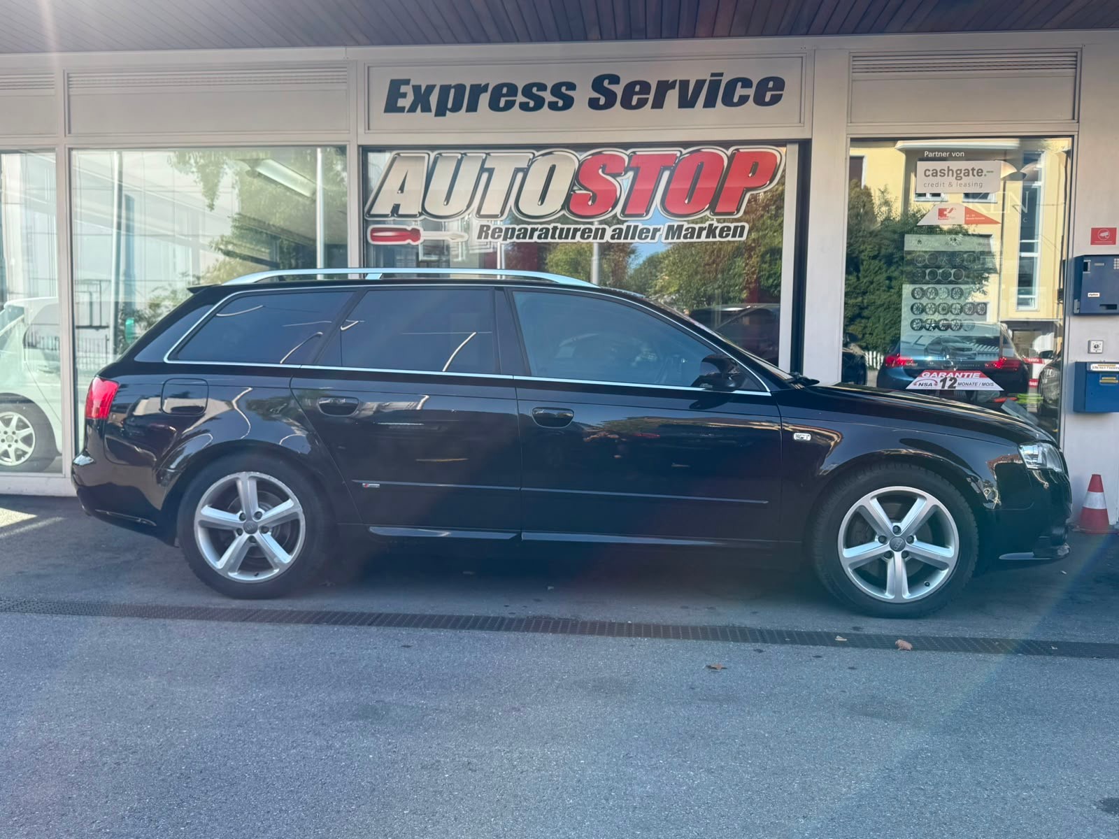 AUDI A4 Avant 1.8 TFSI Start multitronic-showroom-element-3