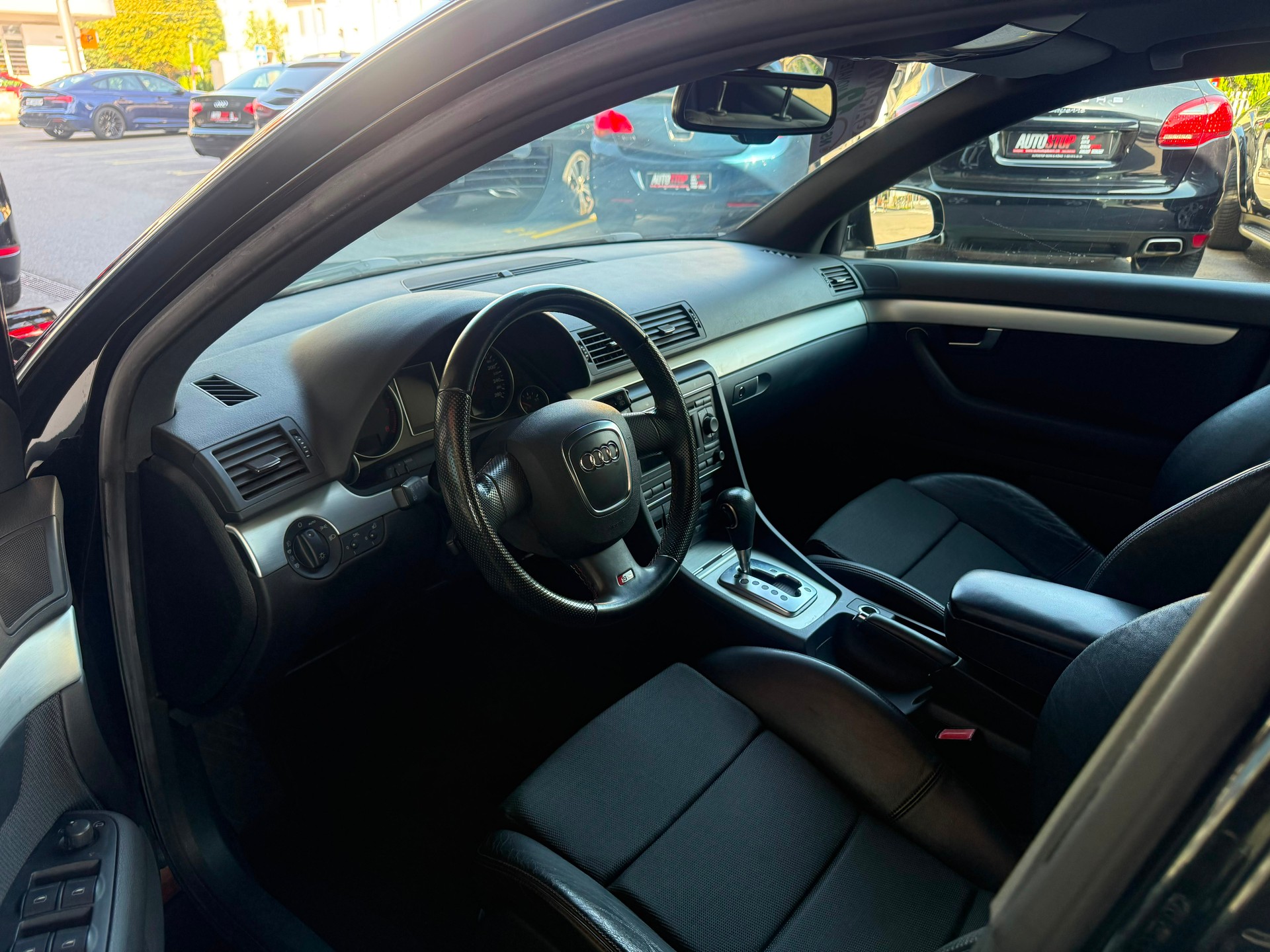AUDI A4 Avant 1.8 TFSI Start multitronic-image-10