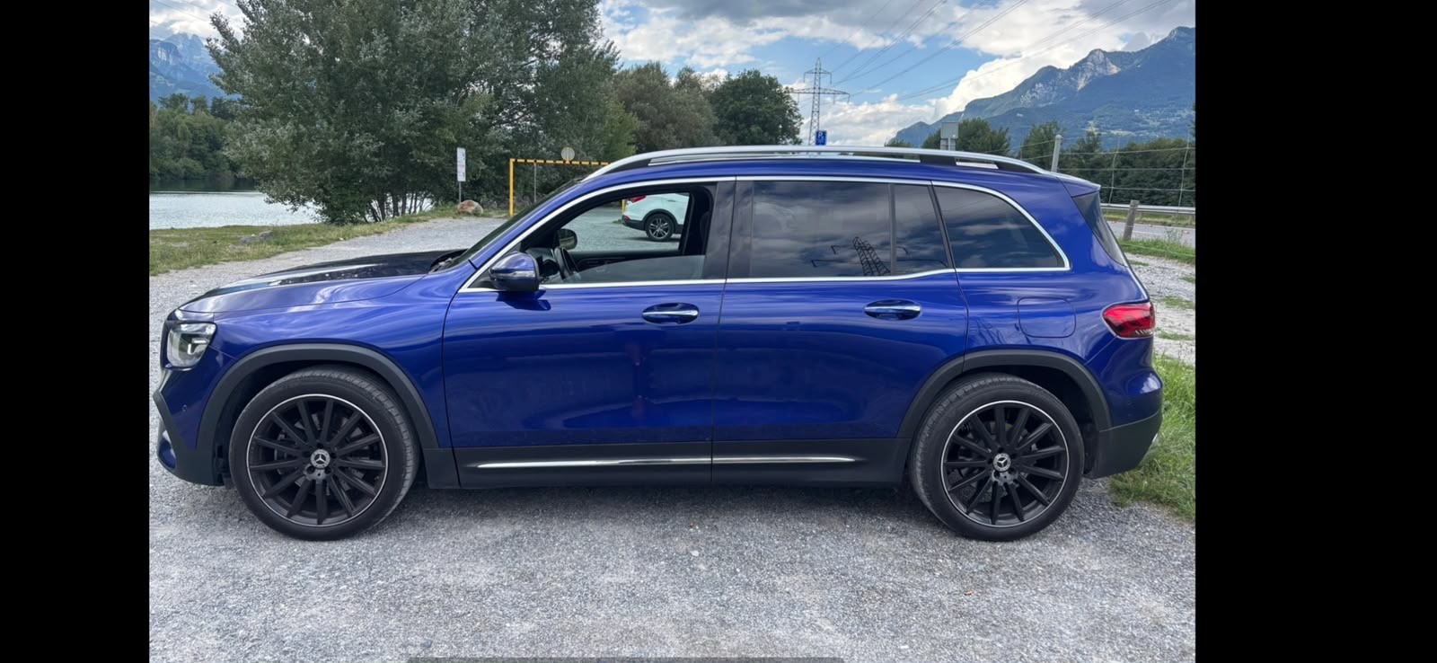 MERCEDES-BENZ GLB 250 AMG Line 4matic 8G-Tronic